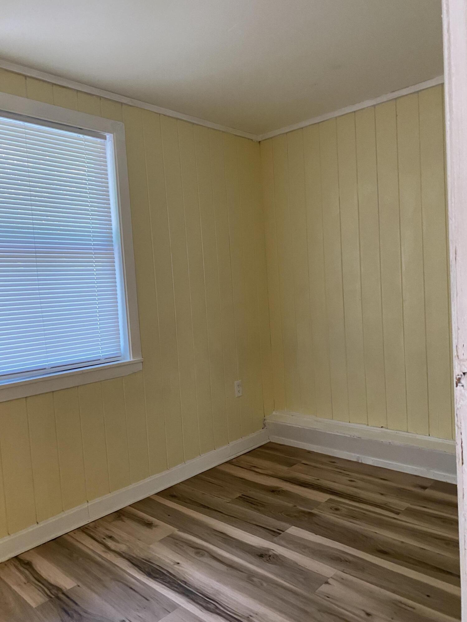 CRESTVIEW - Residential Lease