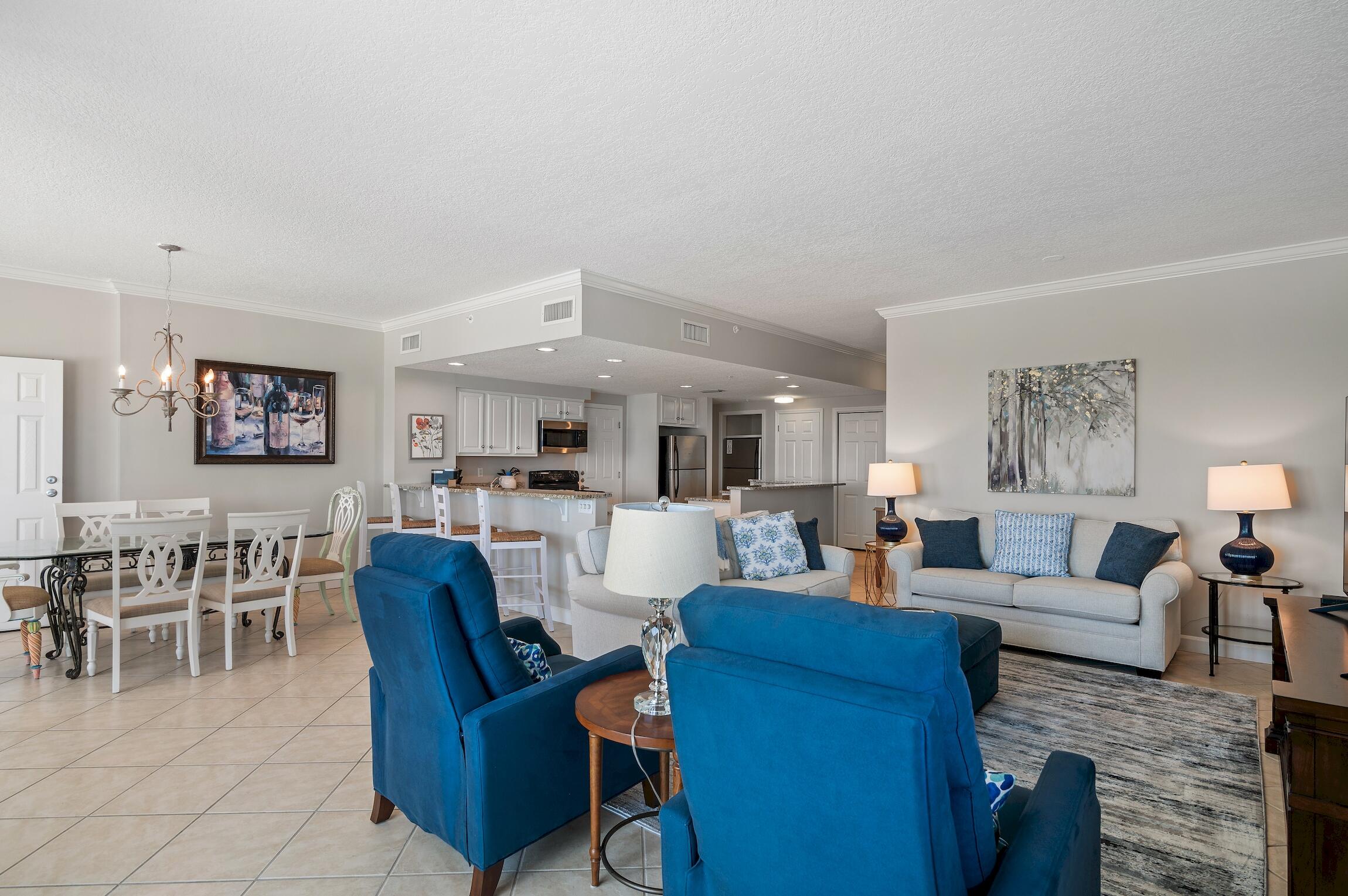 INN AT CRYSTAL BEACH (SUMMERCHASE CONDO) - Residential