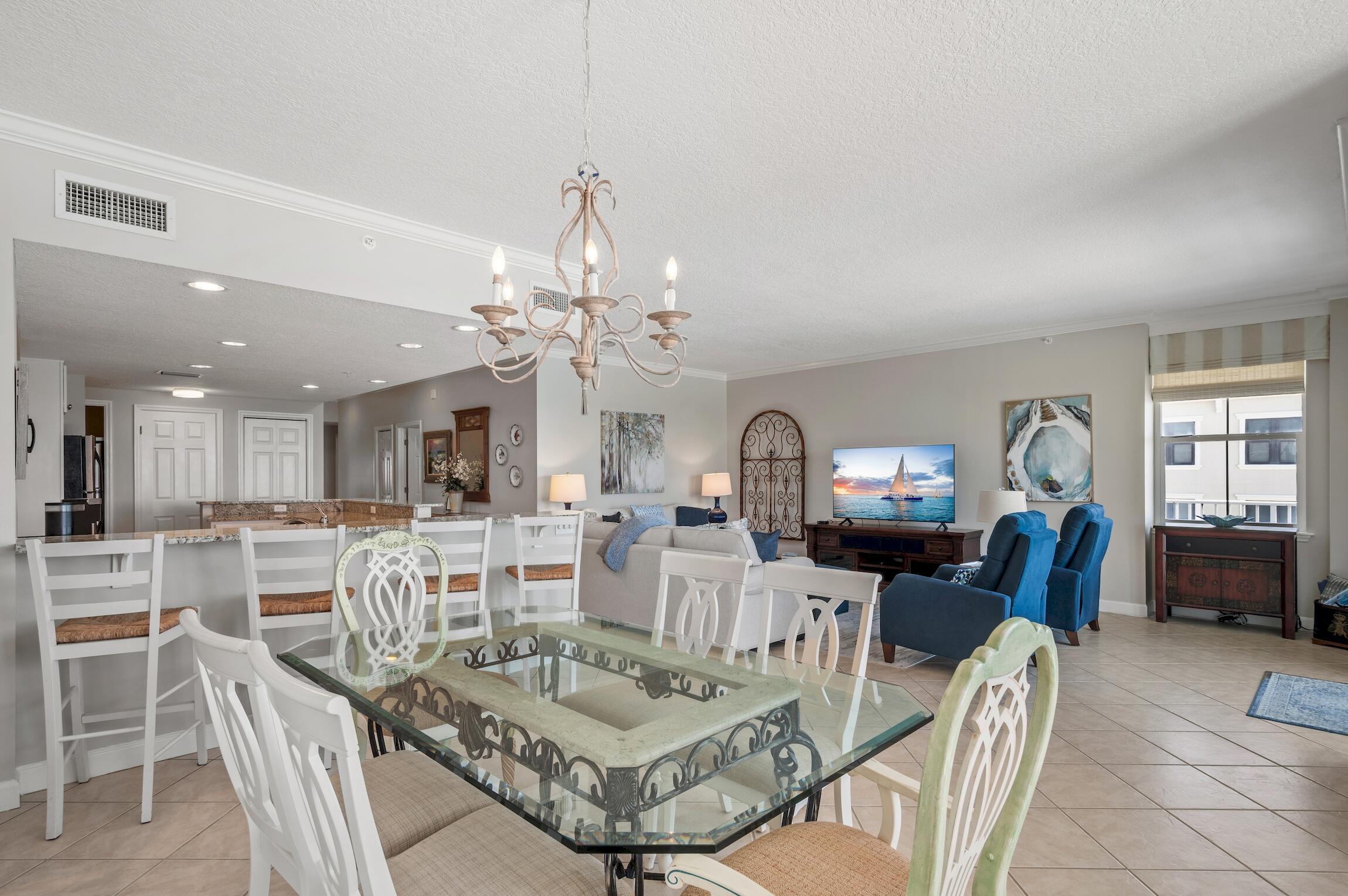 INN AT CRYSTAL BEACH (SUMMERCHASE CONDO) - Residential