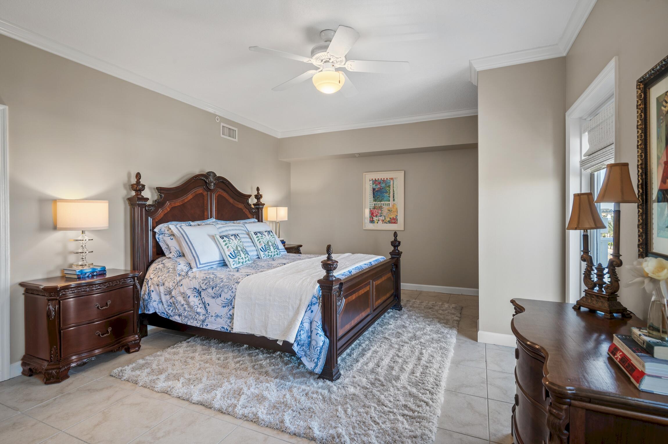INN AT CRYSTAL BEACH (SUMMERCHASE CONDO) - Residential