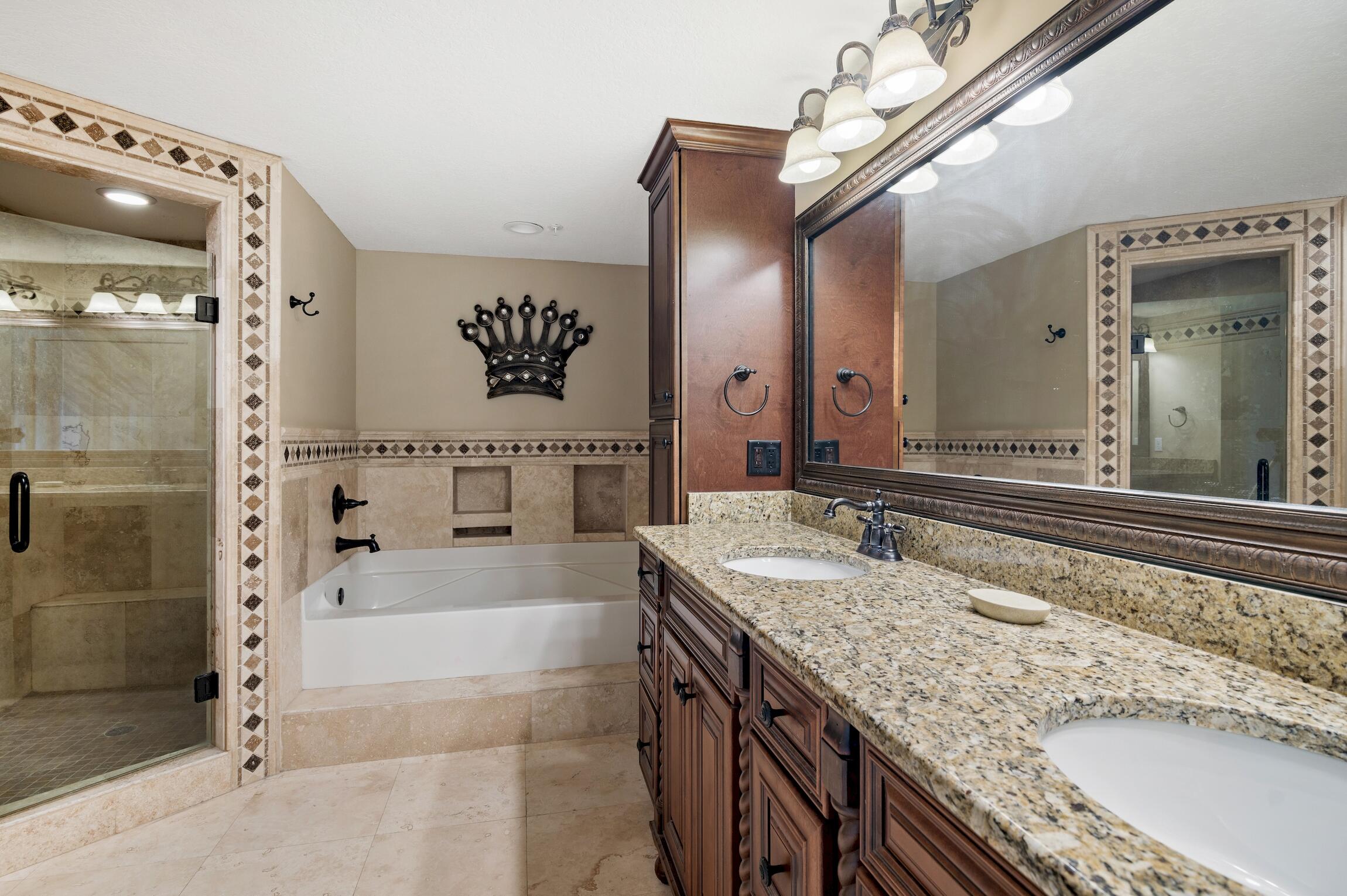 INN AT CRYSTAL BEACH (SUMMERCHASE CONDO) - Residential