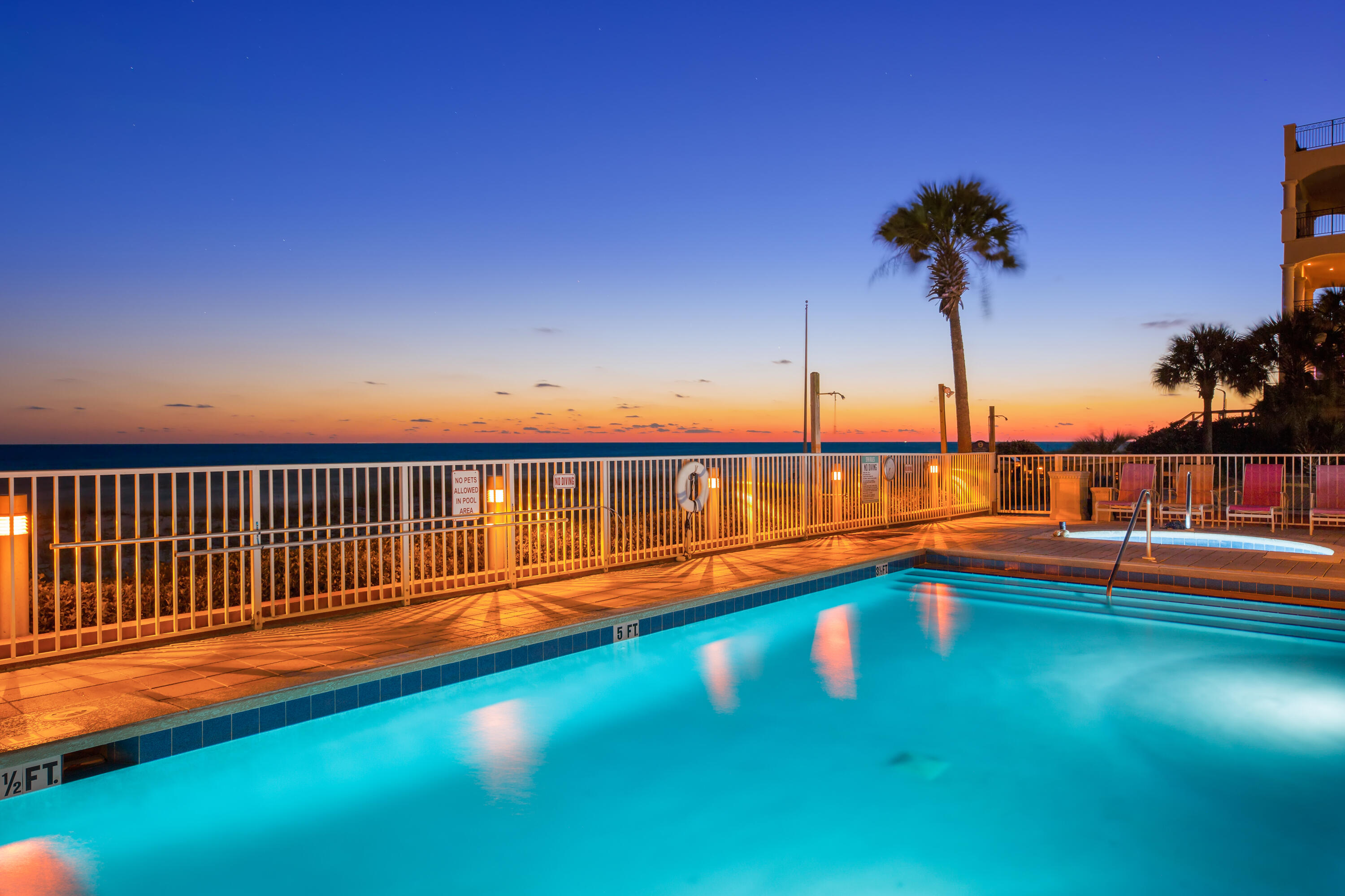 INN AT CRYSTAL BEACH (SUMMERCHASE CONDO) - Residential