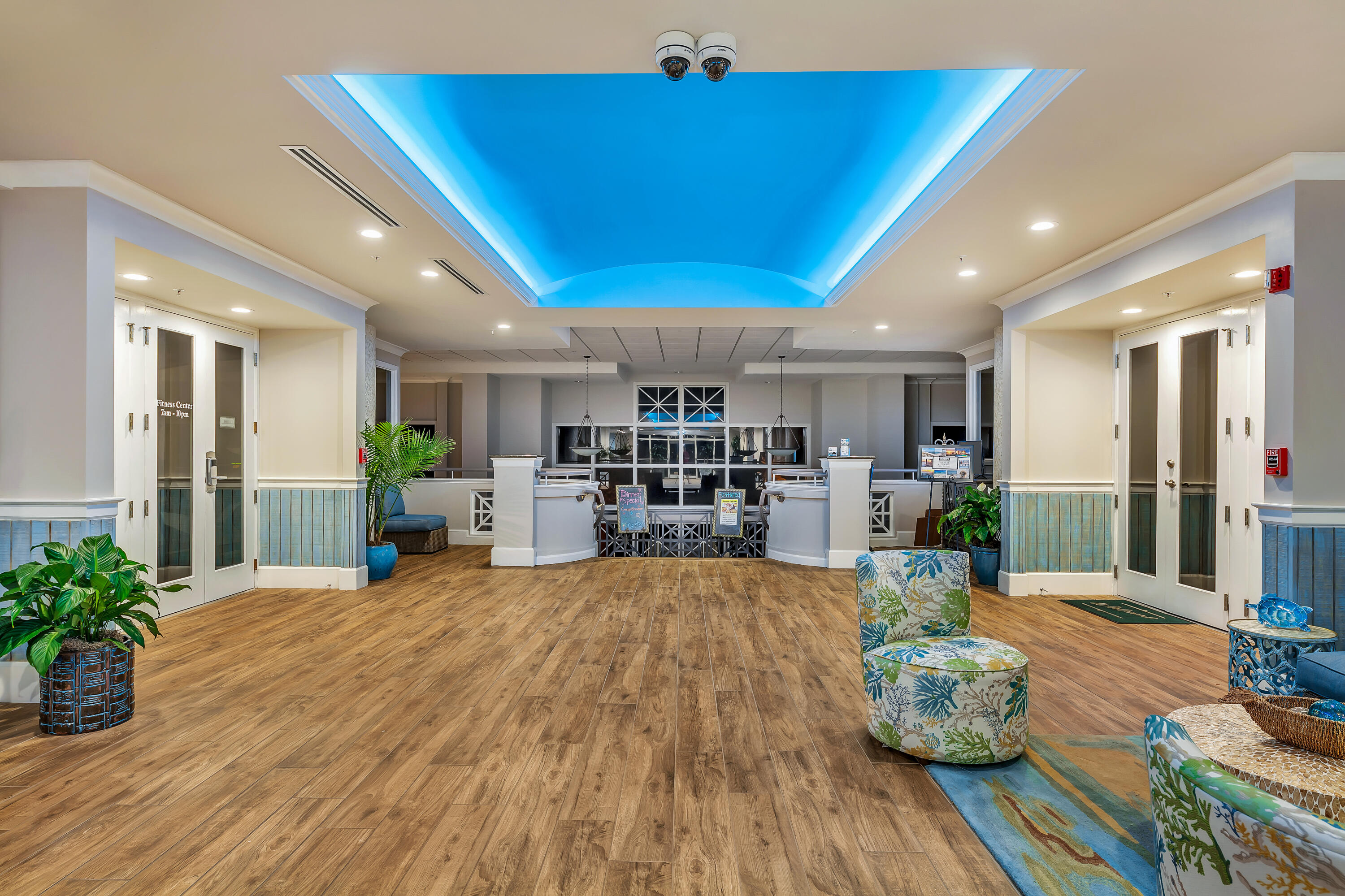 INN AT CRYSTAL BEACH (SUMMERCHASE CONDO) - Residential
