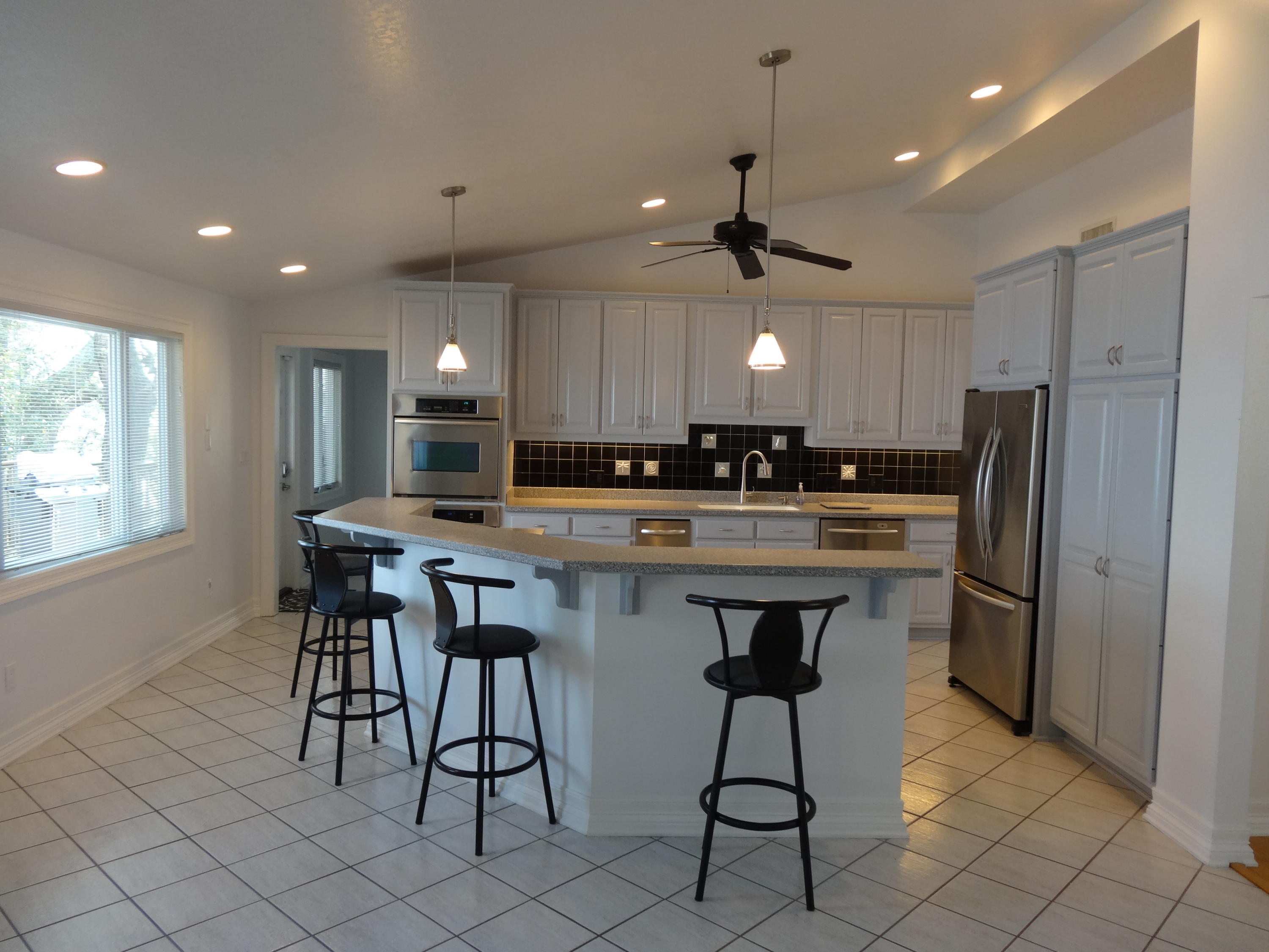 ROCKY BAYOU ESTATES 02 - Residential