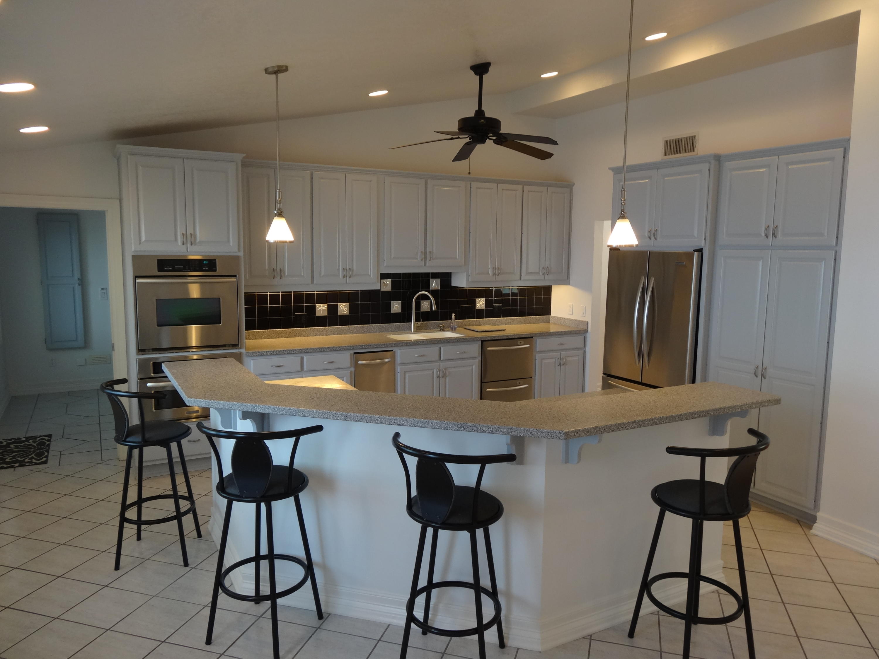 ROCKY BAYOU ESTATES 02 - Residential