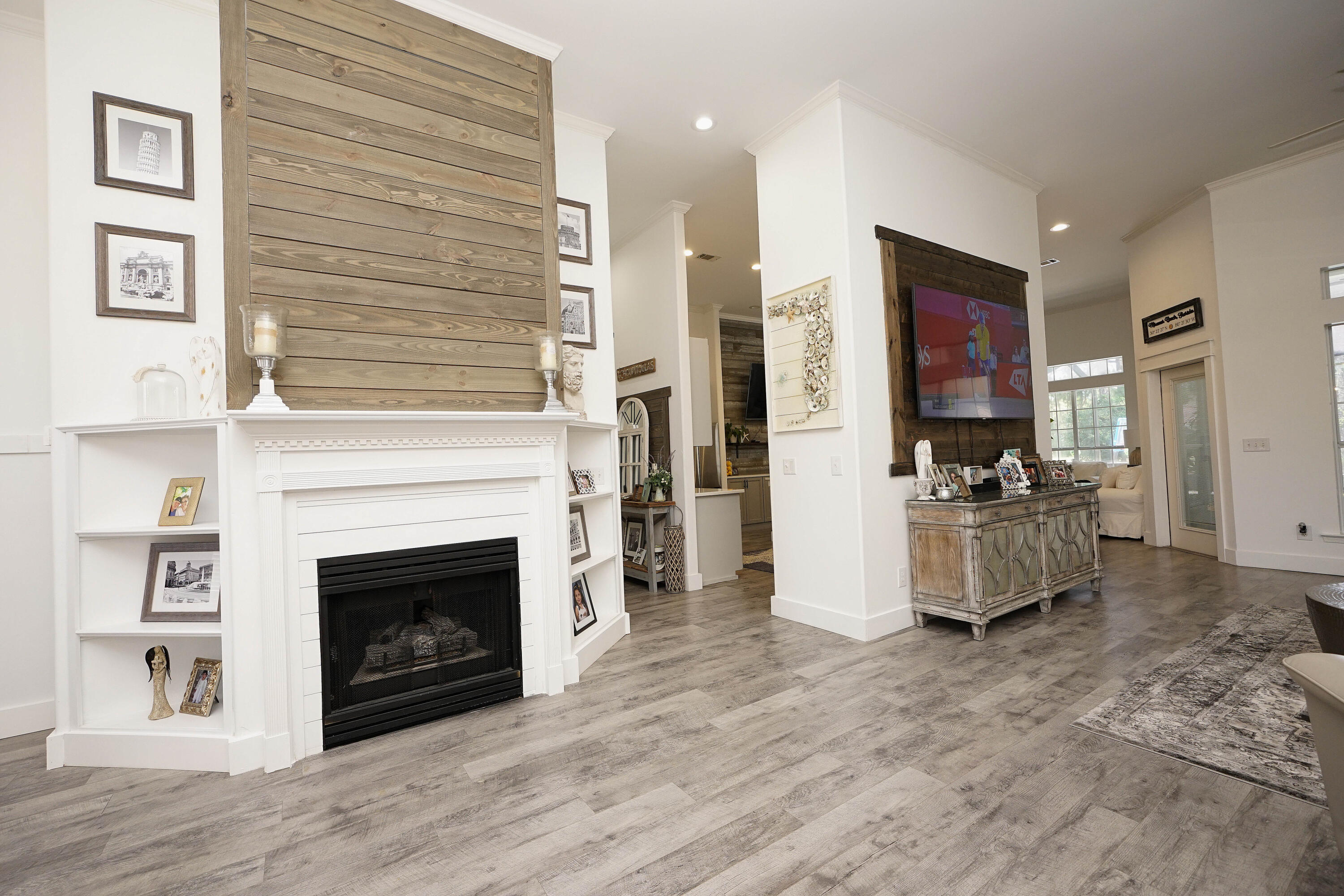 EMERALD BAY PH 1A - Residential