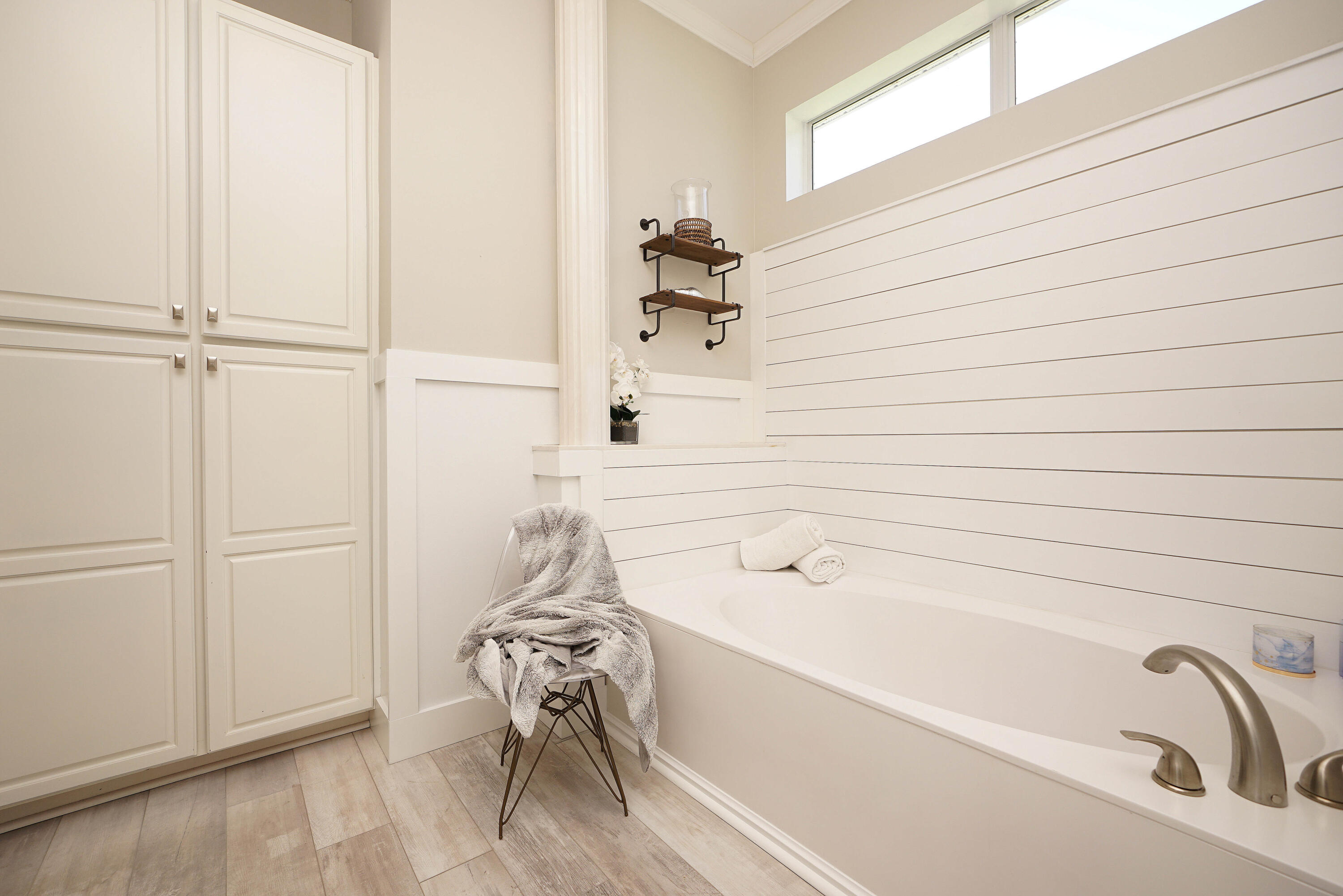 EMERALD BAY PH 1A - Residential