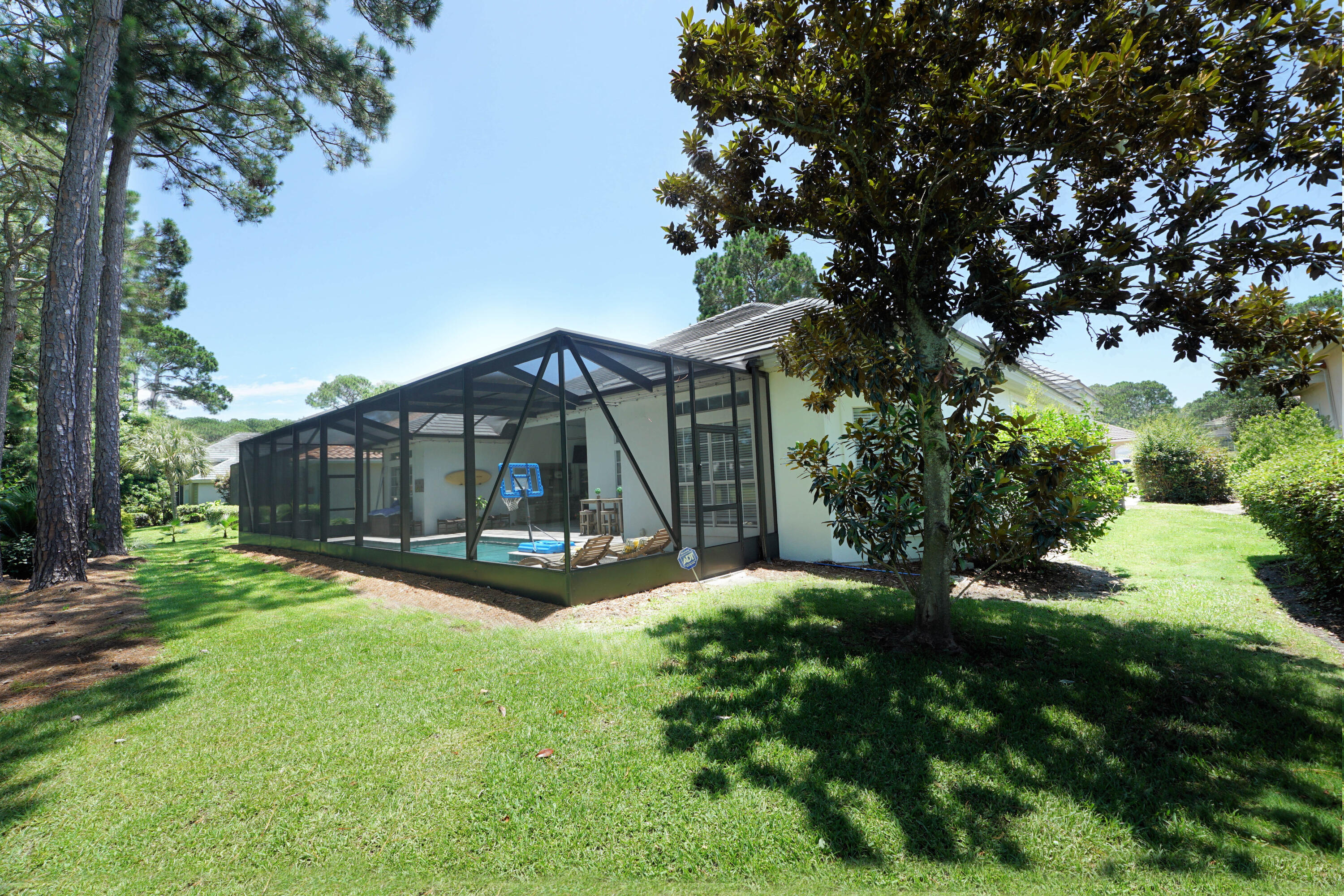 EMERALD BAY PH 1A - Residential