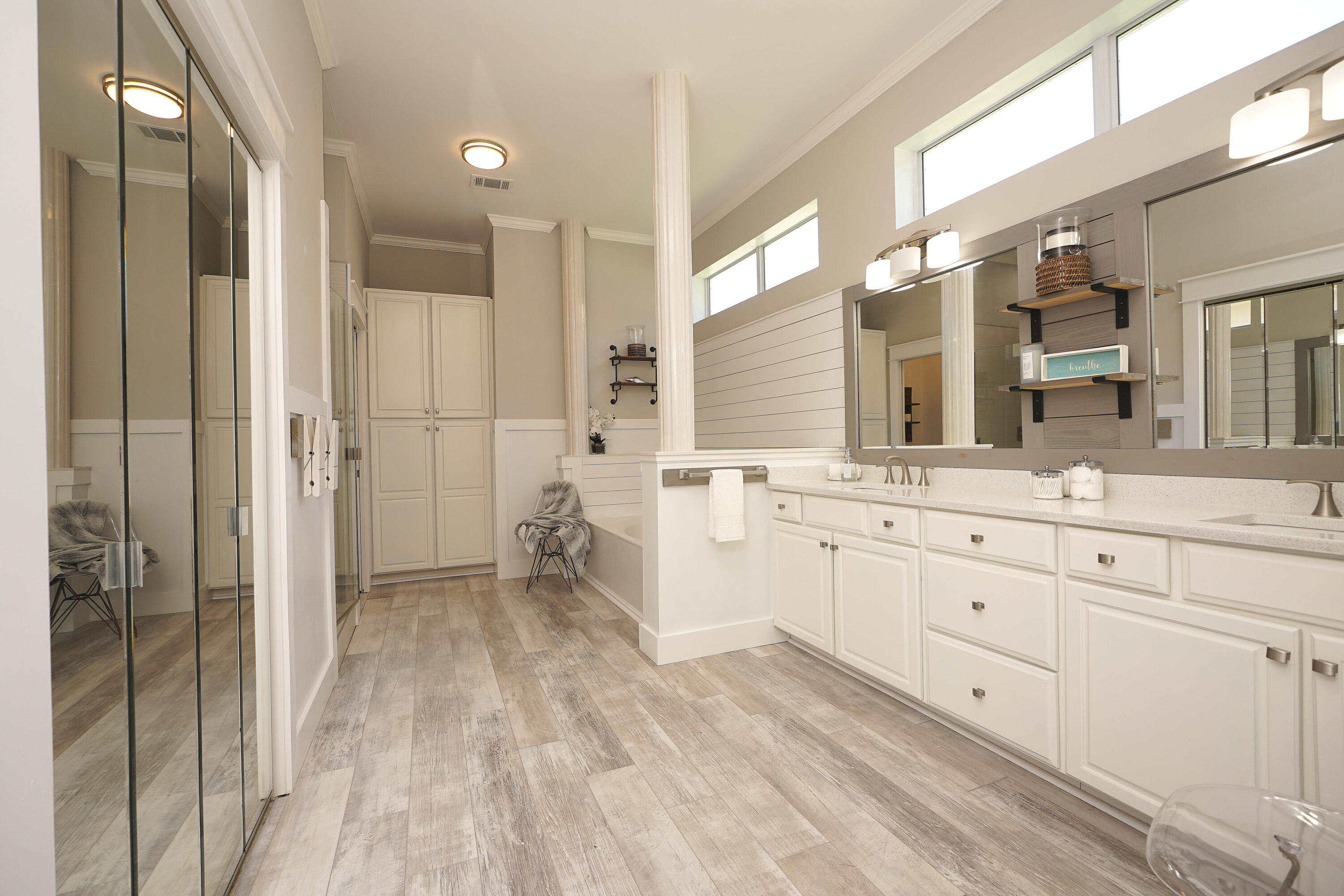 EMERALD BAY PH 1A - Residential