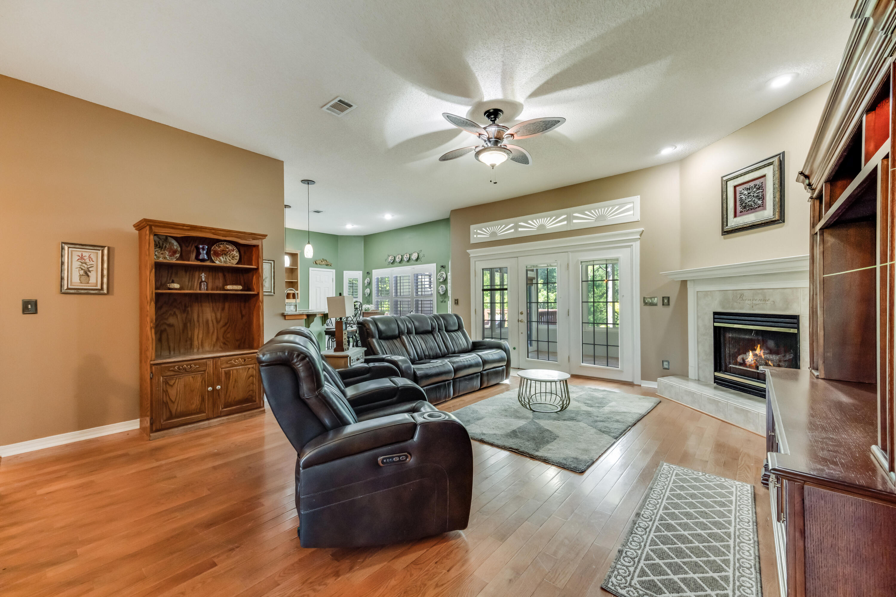 ROCKY BAYOU COUNTRY CLUB ESTATES 9 - Residential