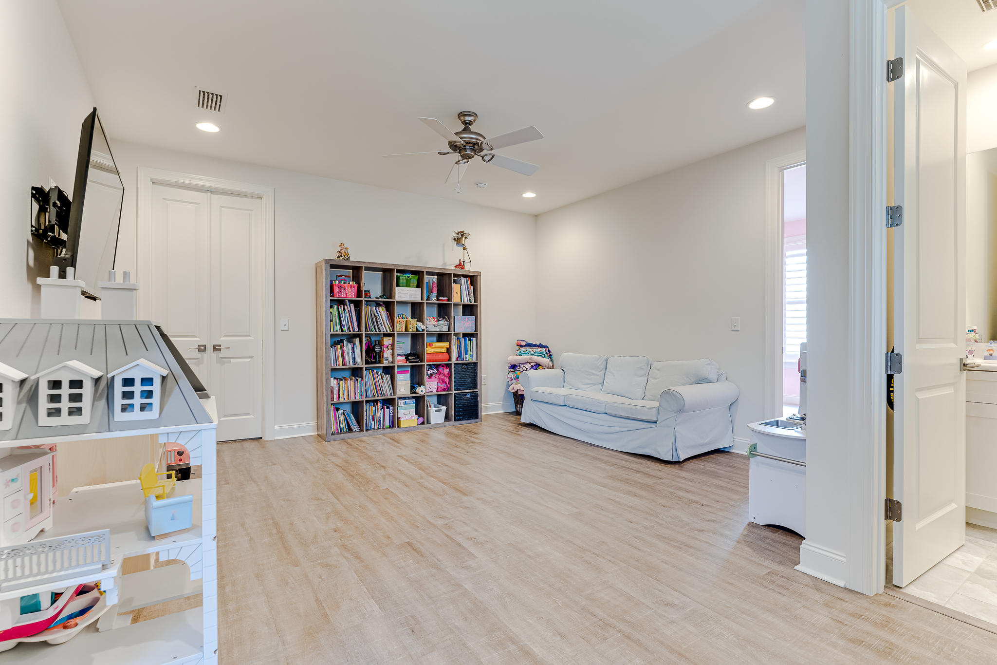 CHURCH STREET VILLAGE - Residential