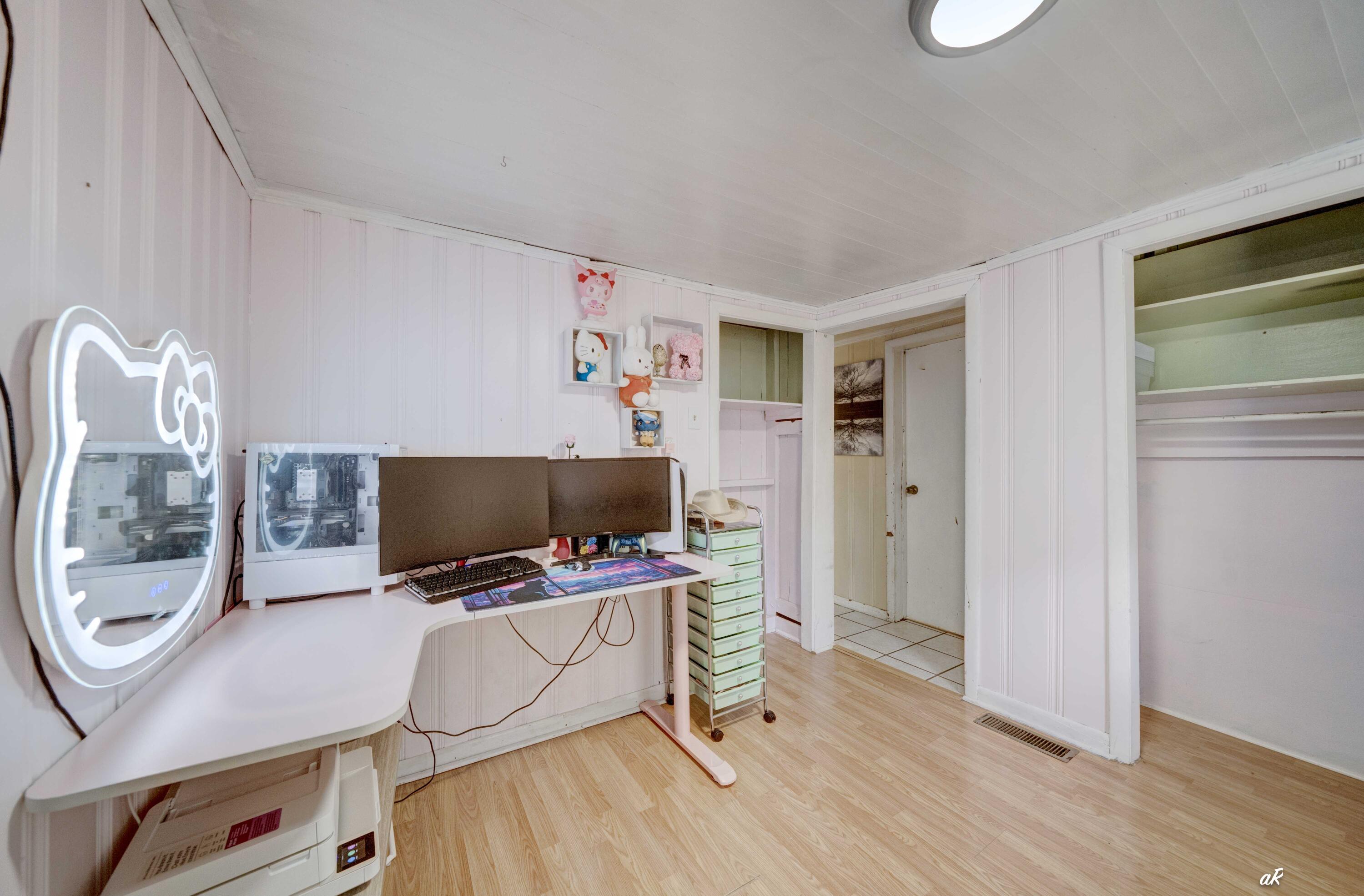 NO RECORDED SUBDIVISION - Residential