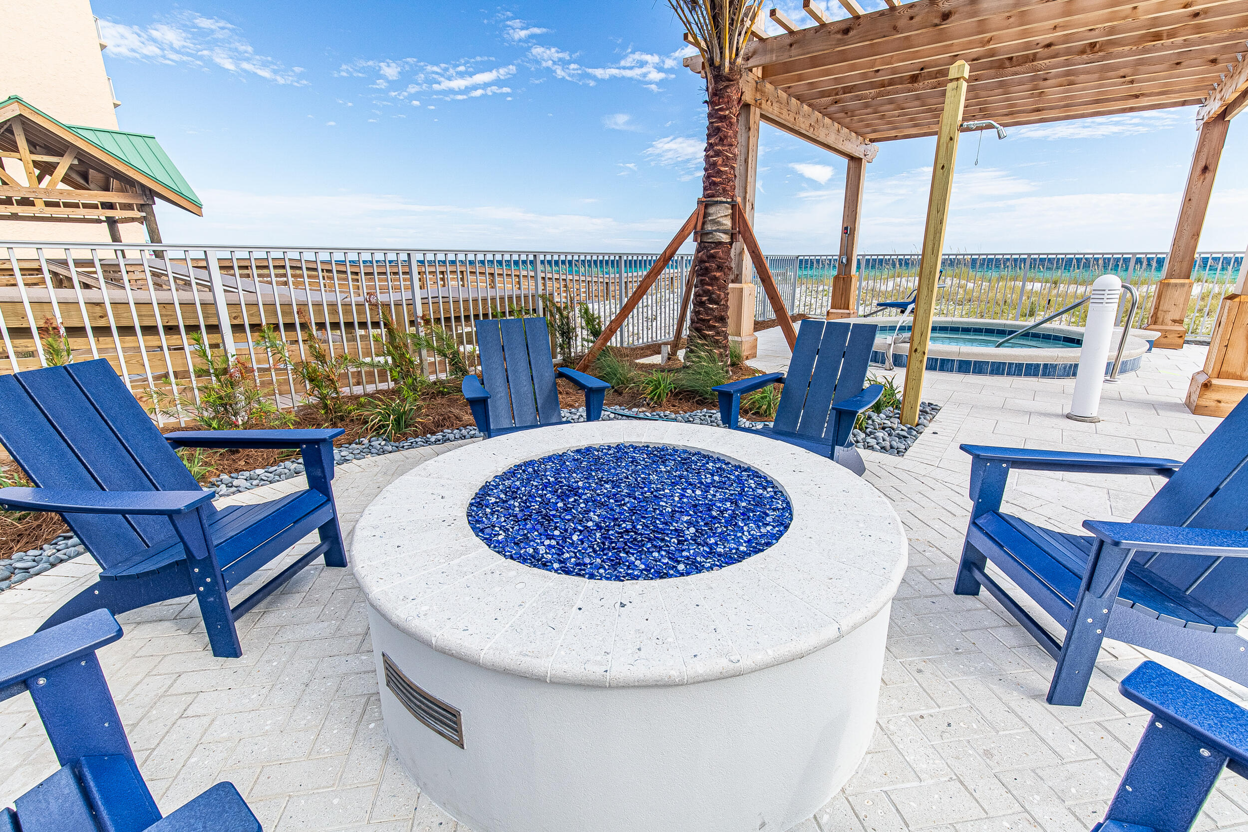 Blu - Residential