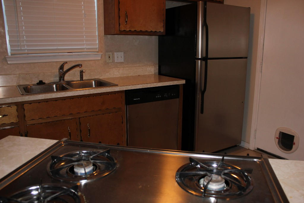 BLUE PINE VILLAGE PH 1 - Residential Lease