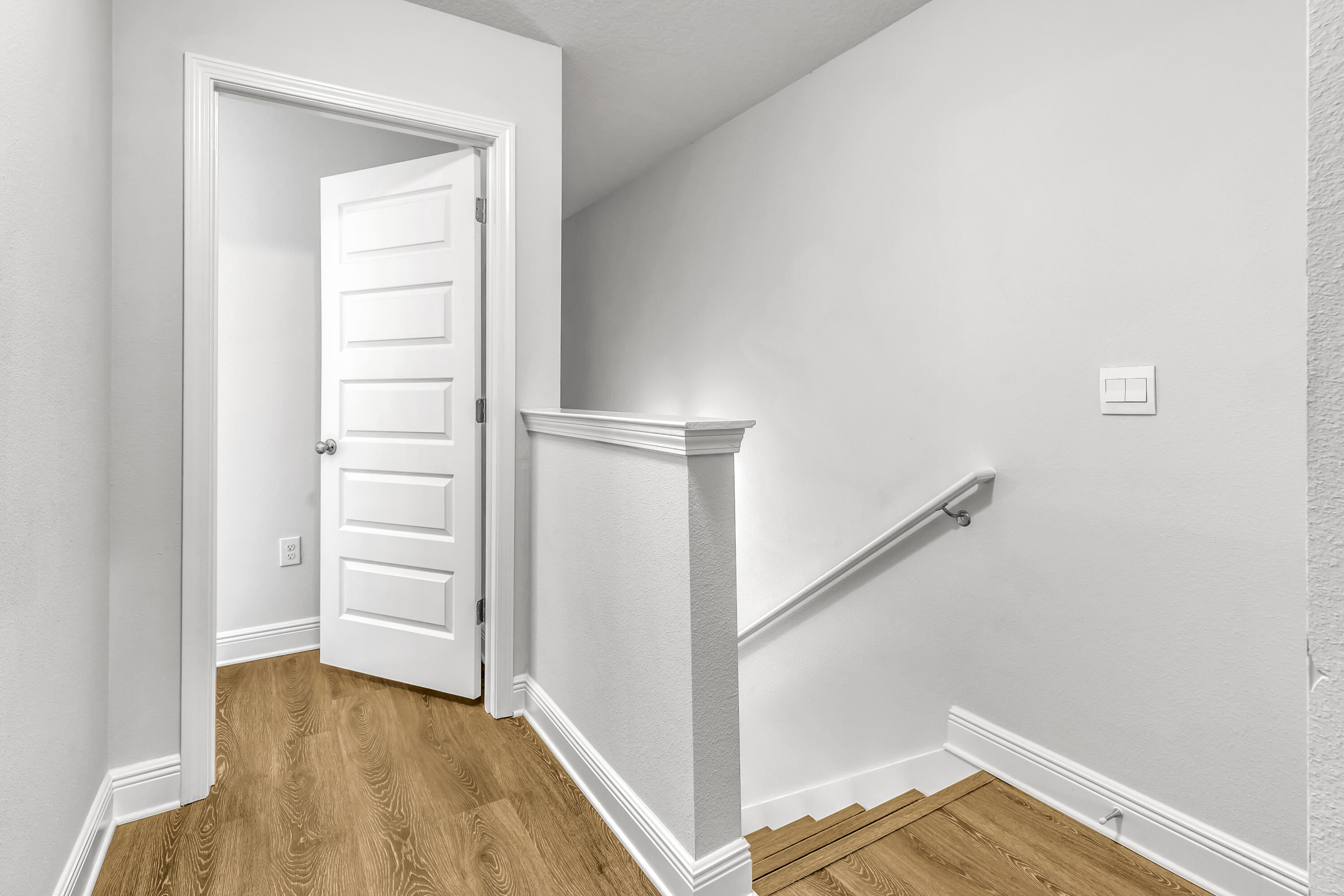 SANDHILL PINES - Residential Lease