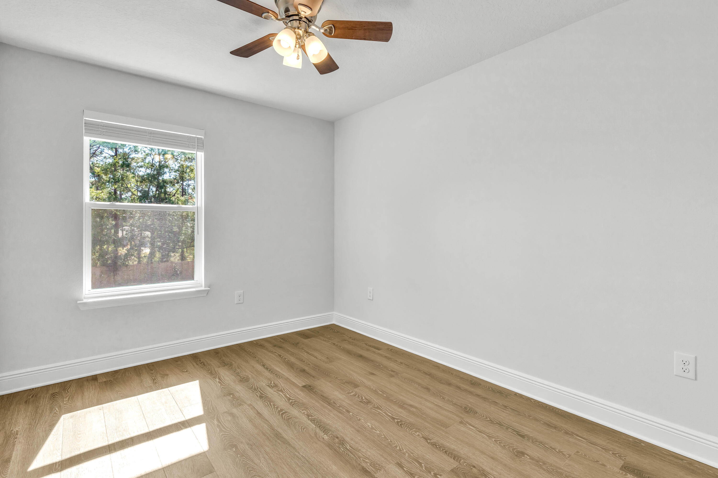 SANDHILL PINES - Residential Lease