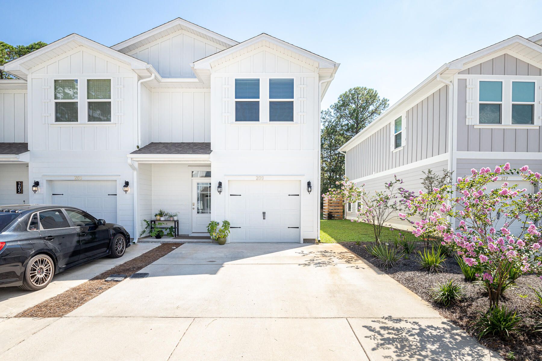 SANDHILL PINES - Residential Lease