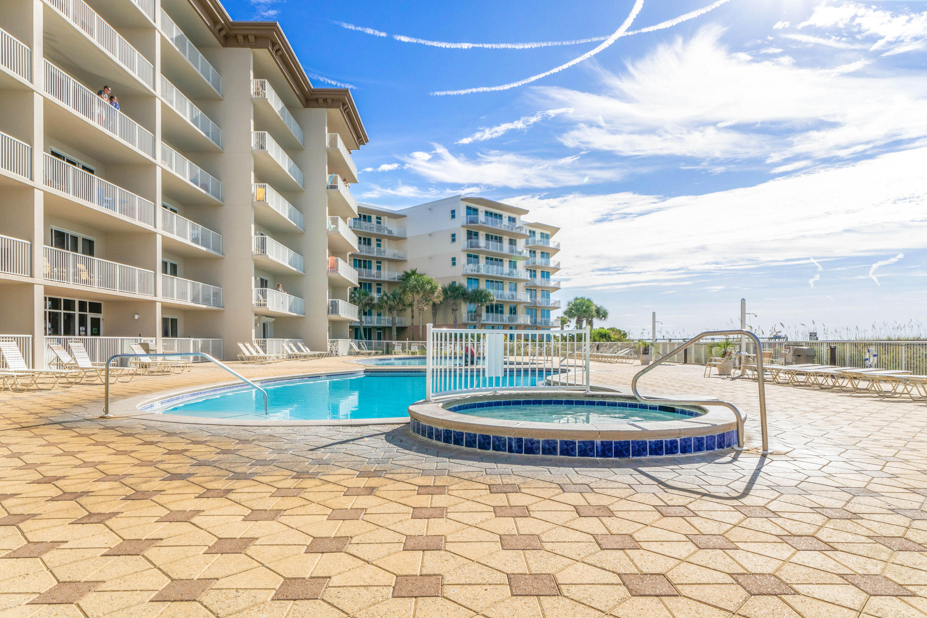 SUMMER PLACE - Residential