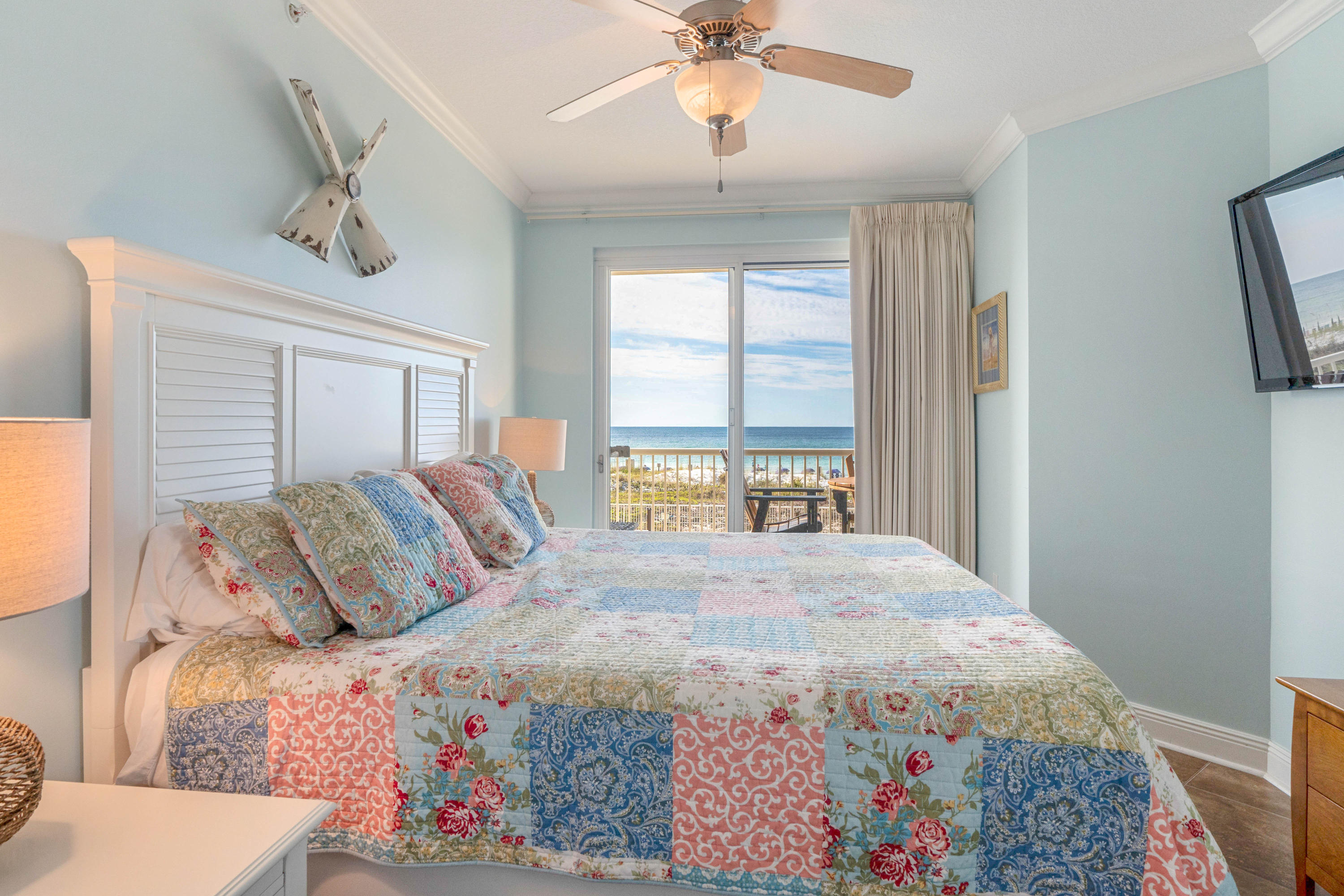 SUMMER PLACE - Residential