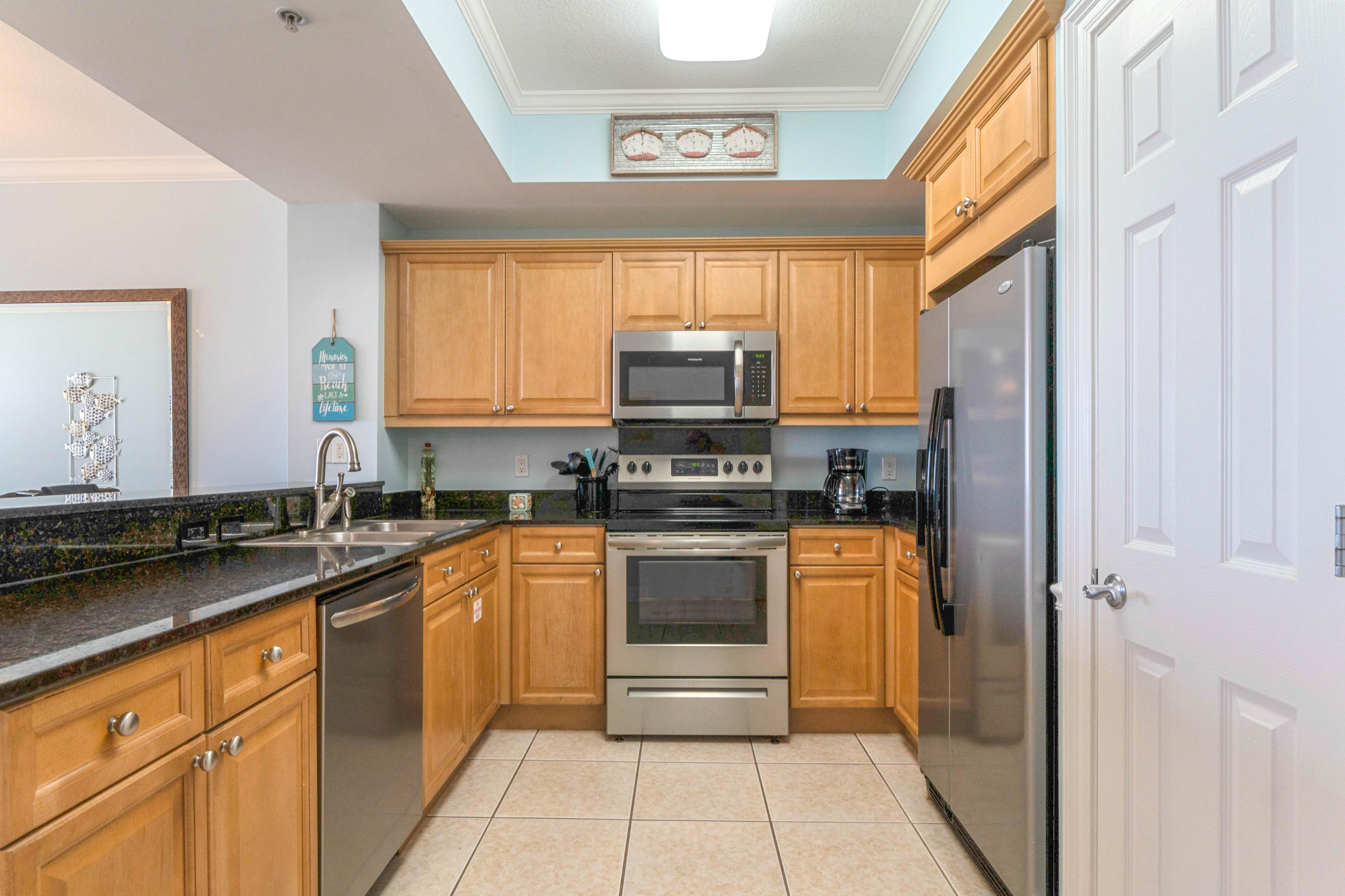 SUMMER PLACE - Residential