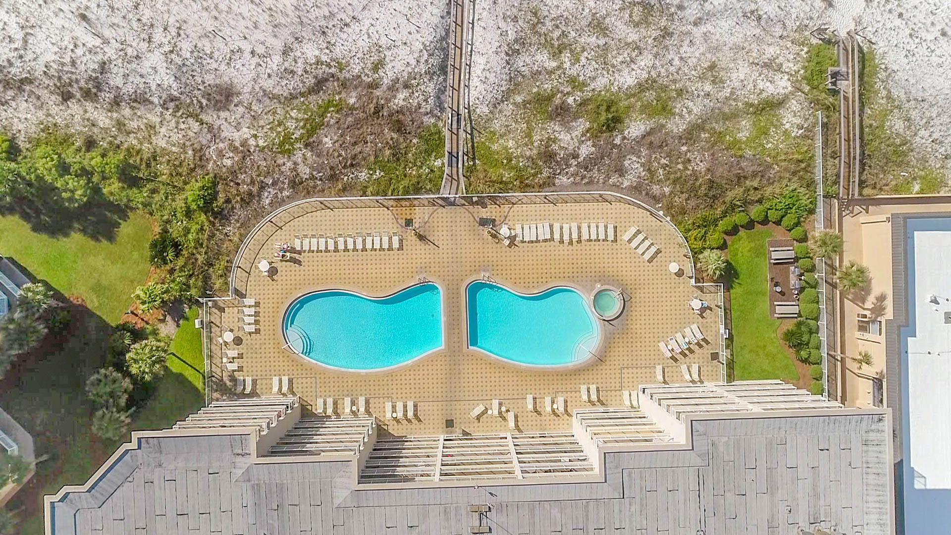 SUMMER PLACE - Residential