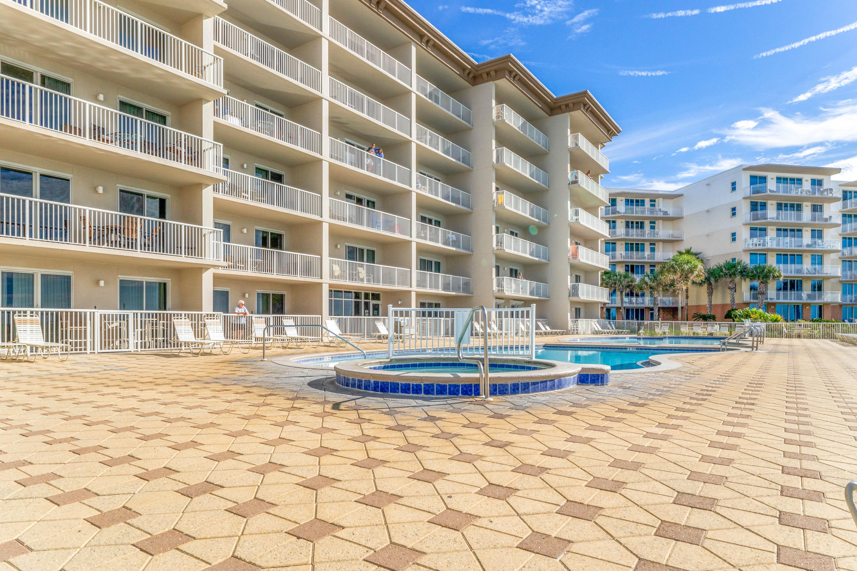 SUMMER PLACE - Residential