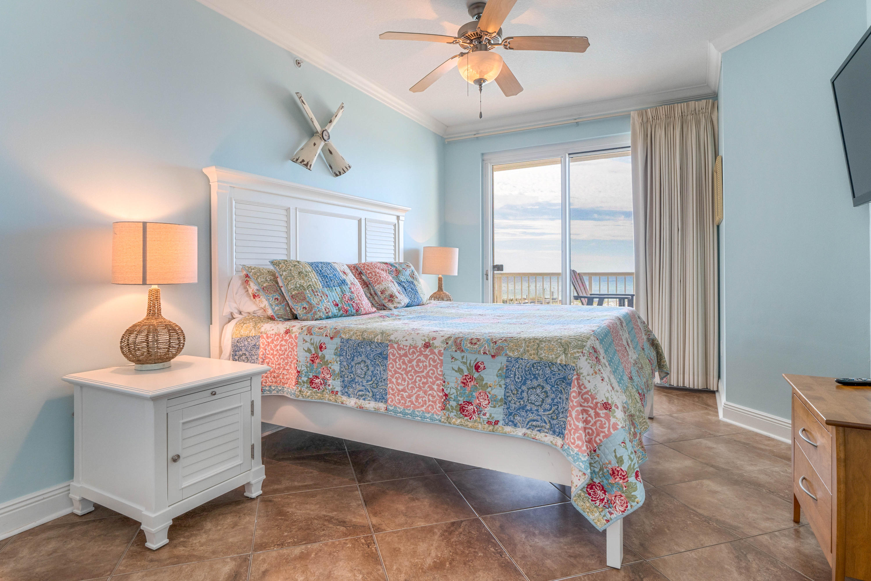 SUMMER PLACE - Residential