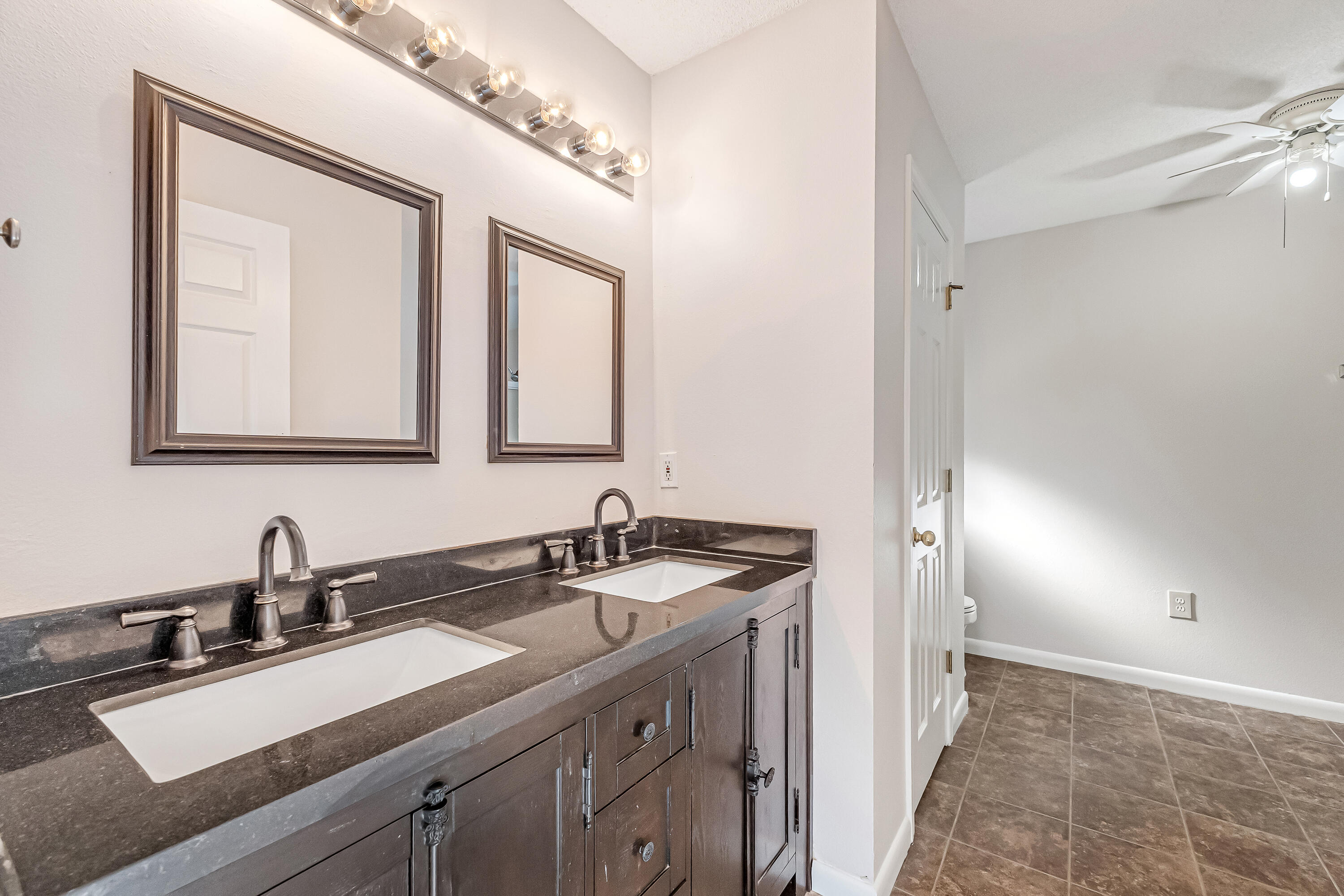 Parkers Landing - Residential