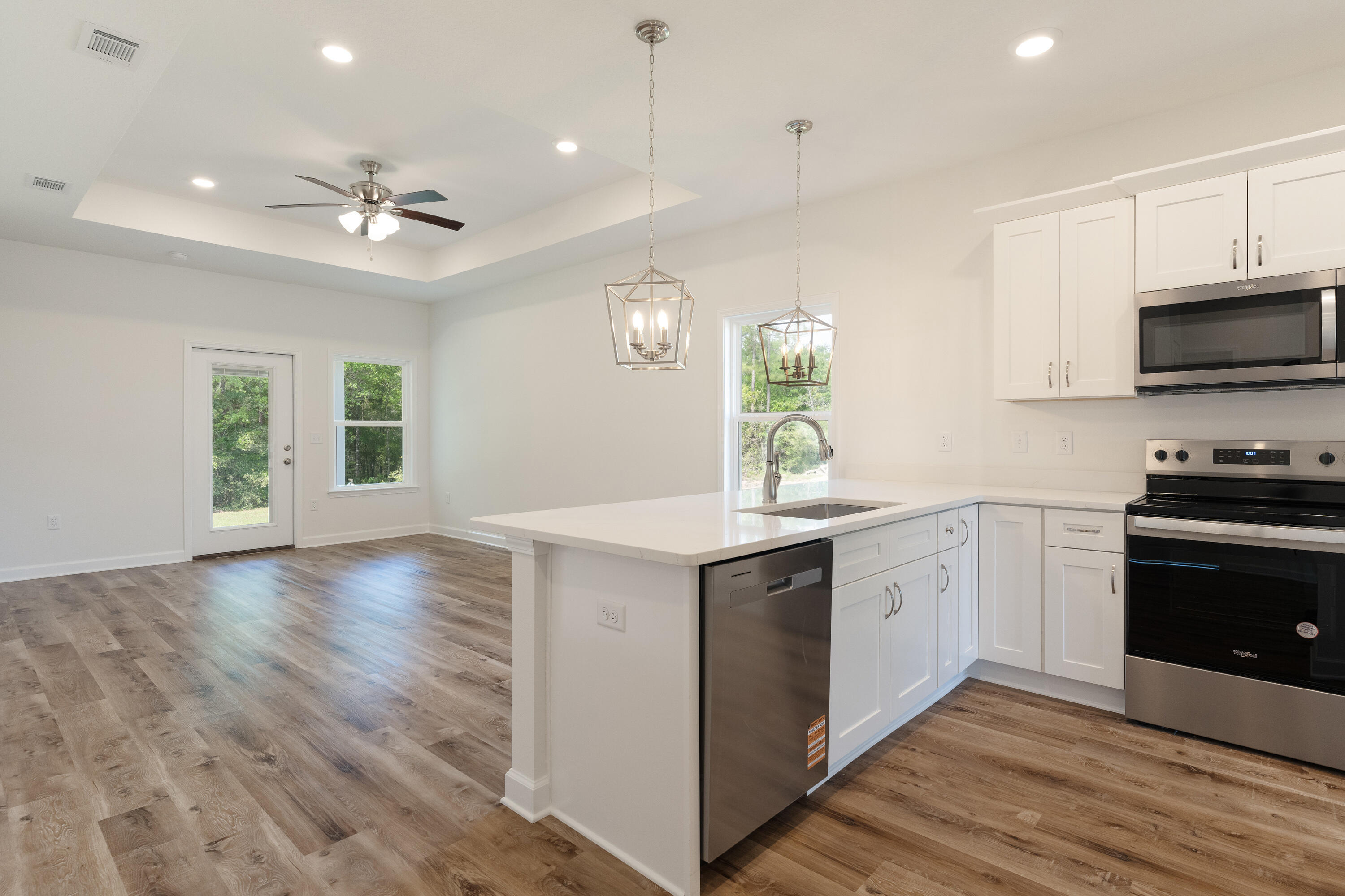 HOMEWOOD EST - Residential