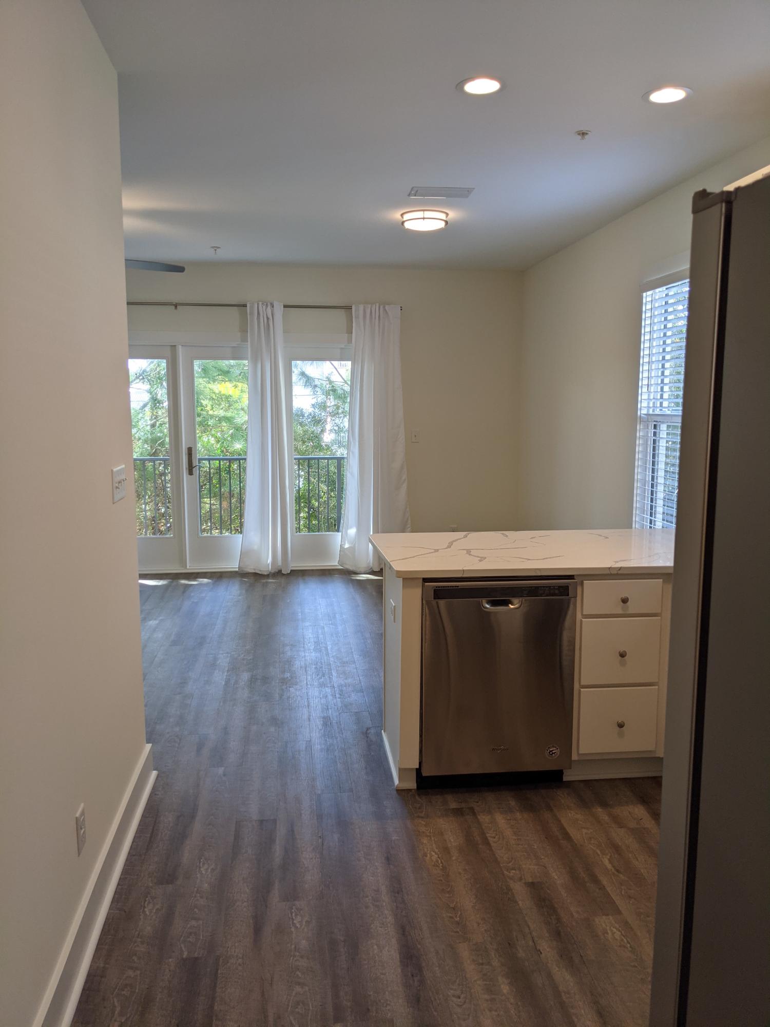 Hidden Lake condominiums - Residential