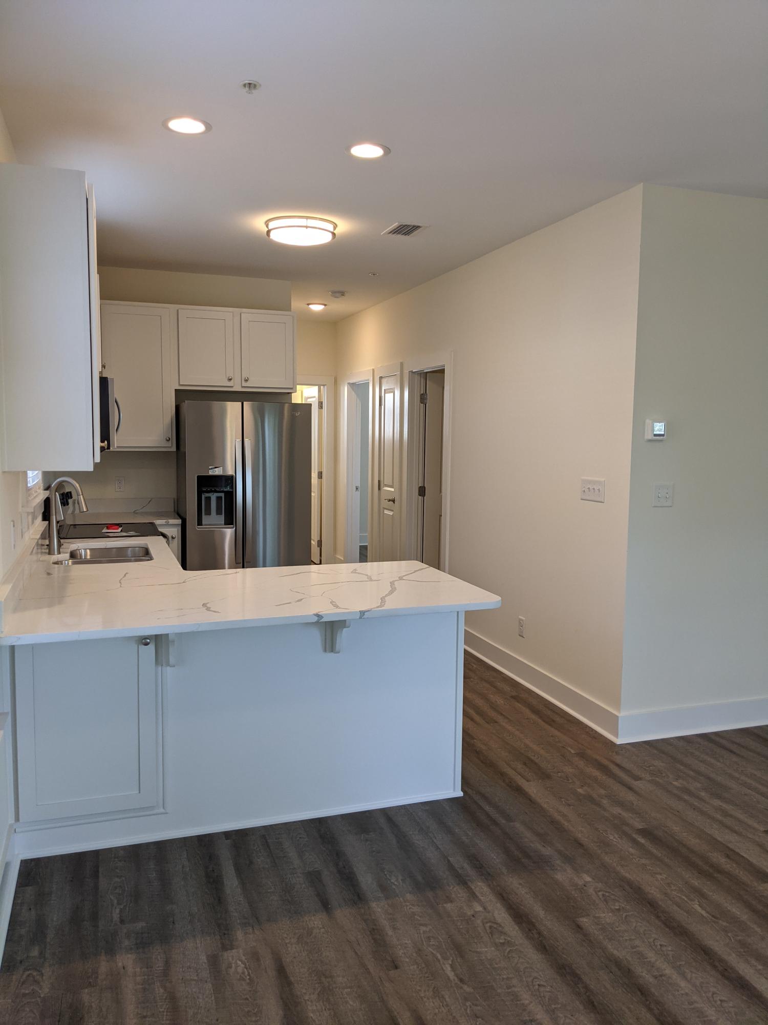 Hidden Lake condominiums - Residential