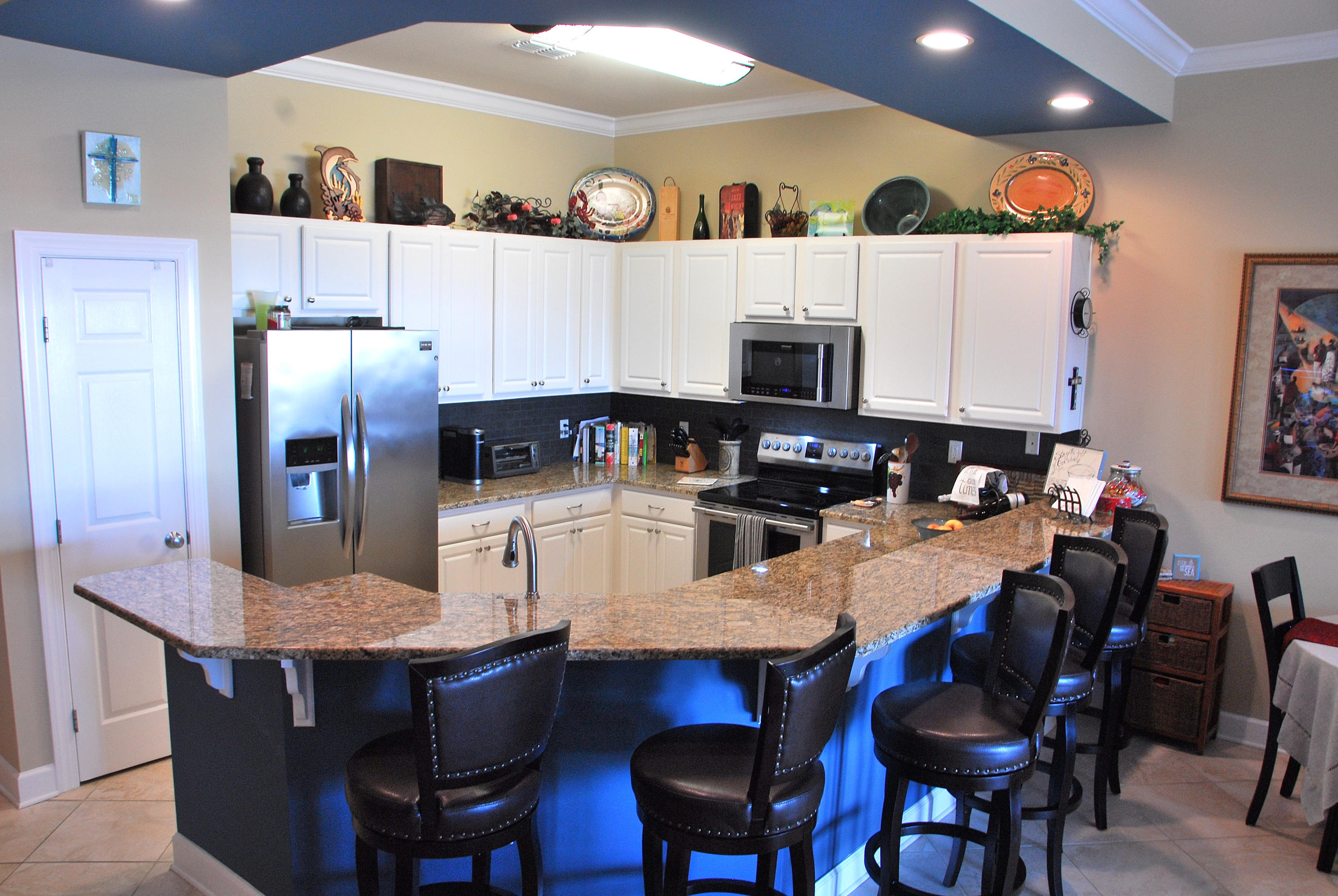 PAVILION PALMS - Residential