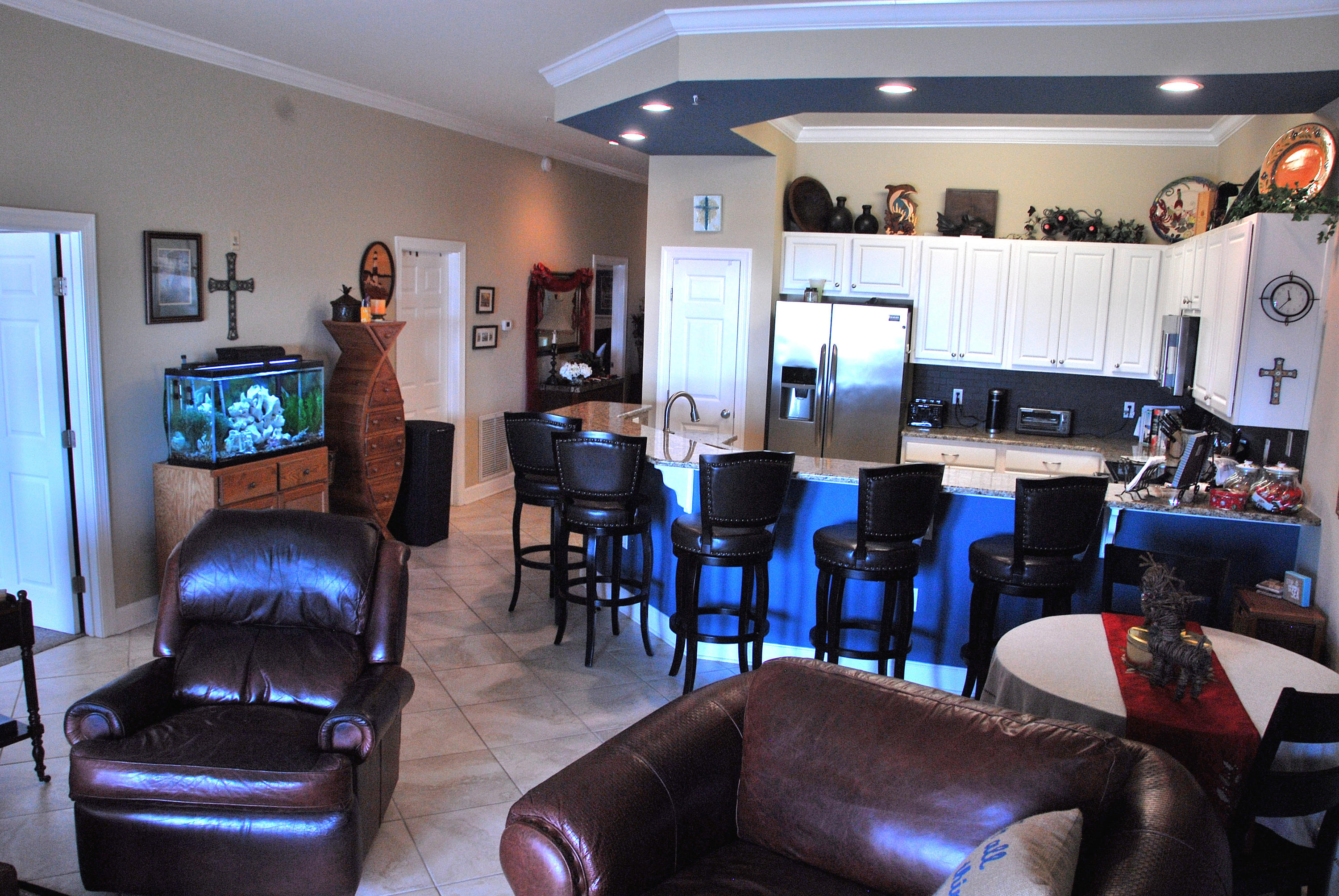 PAVILION PALMS - Residential