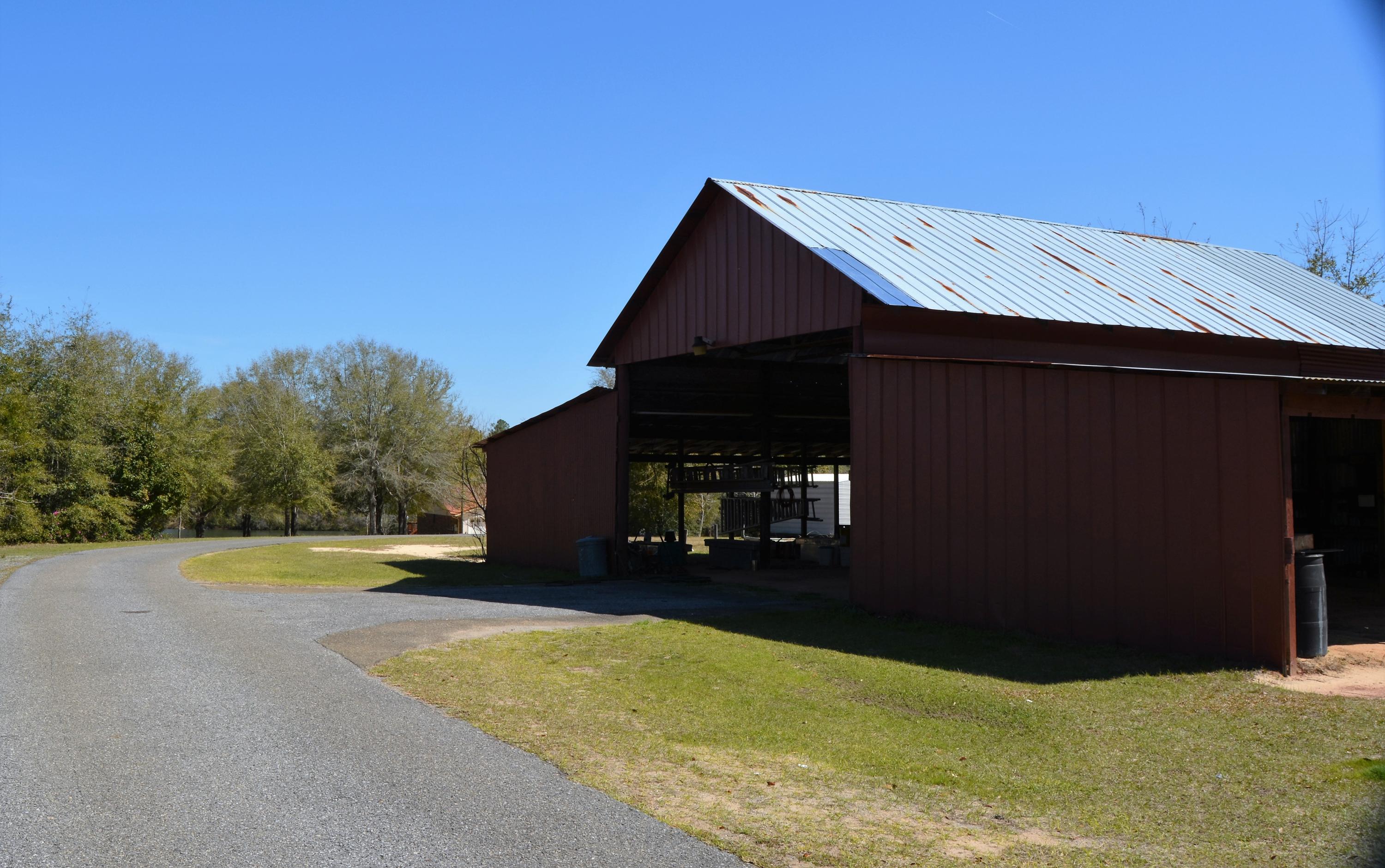 MIRROR LAKE - Residential