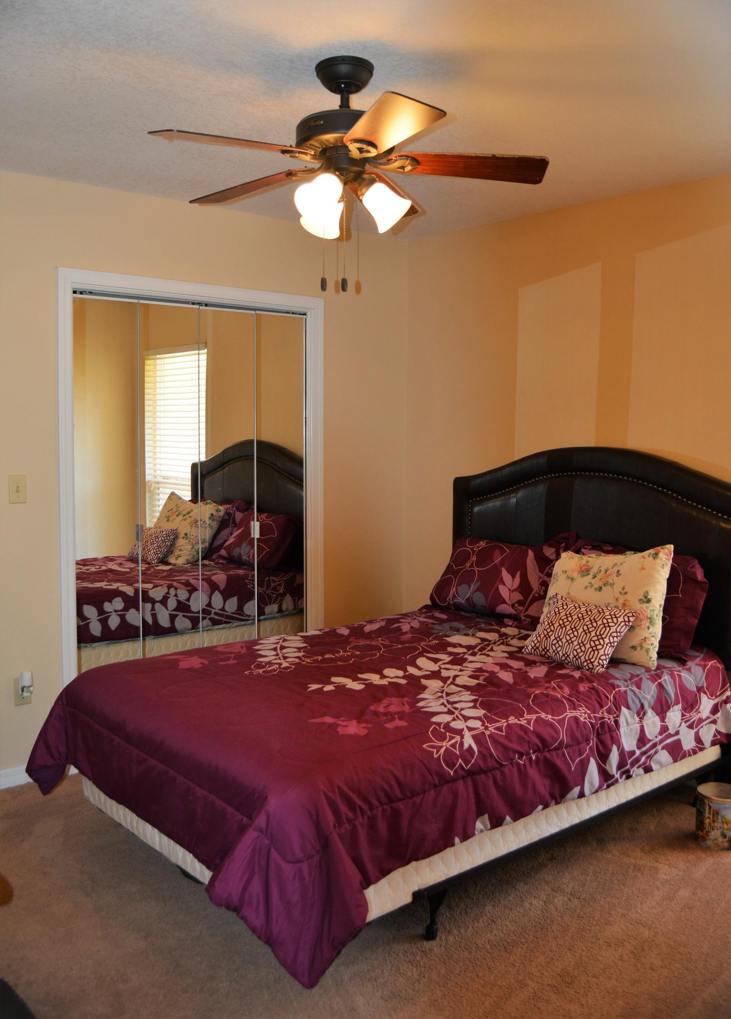 MIRROR LAKE - Residential