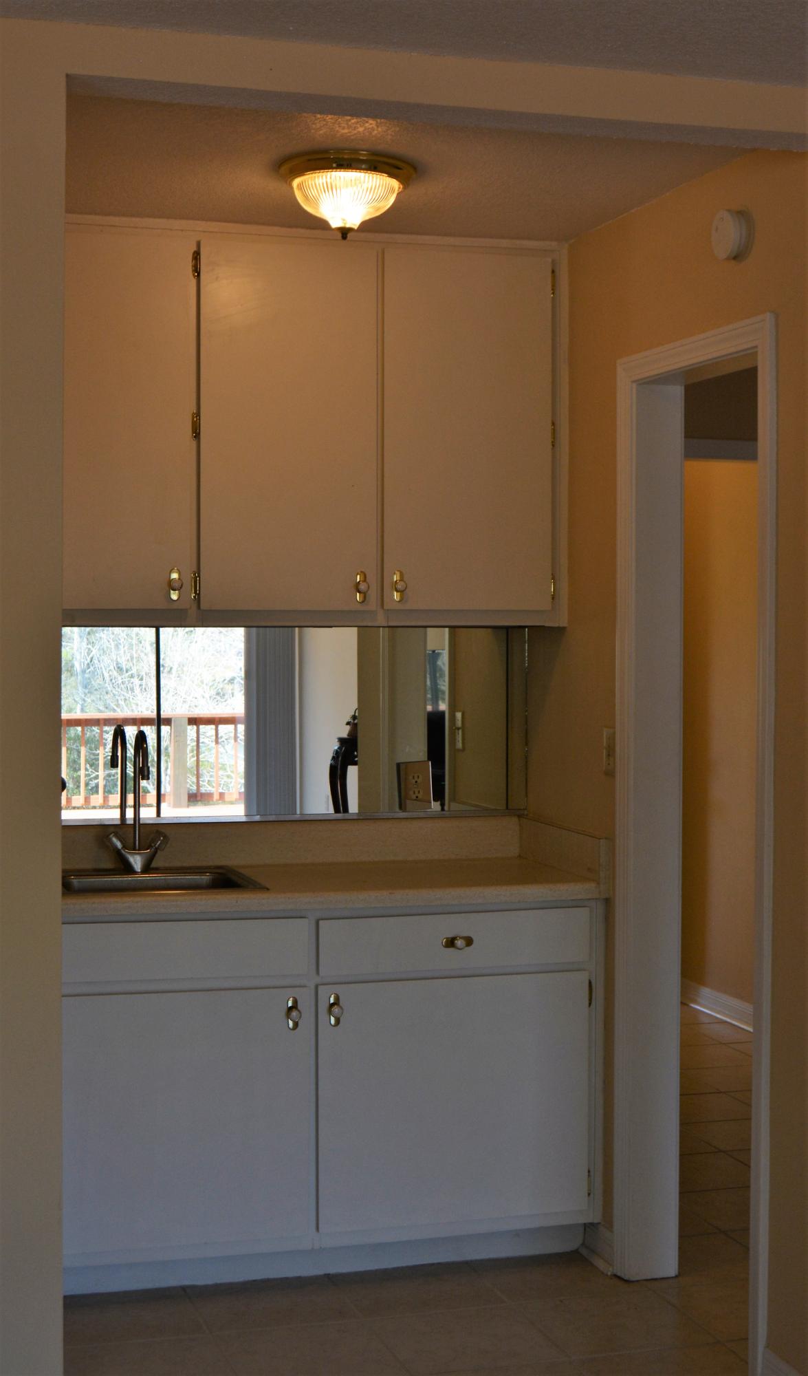 MIRROR LAKE - Residential