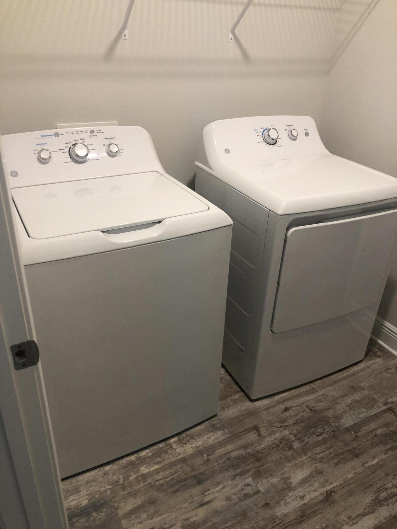 HAMMOCK BAY - FIREFLY - Residential Lease