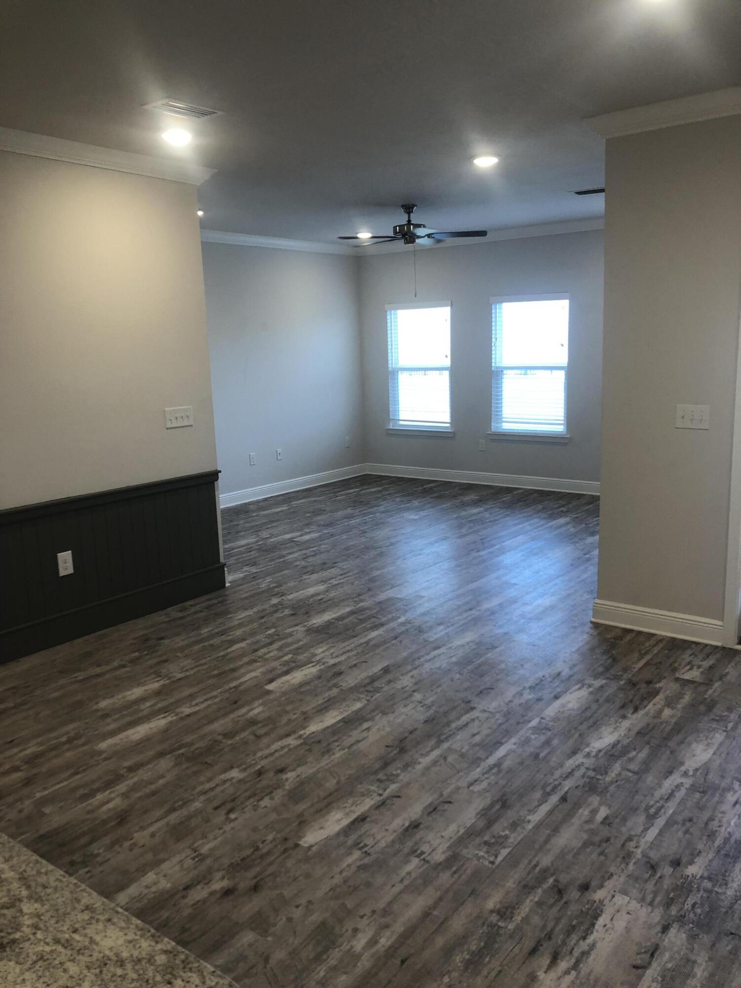 HAMMOCK BAY - FIREFLY - Residential Lease