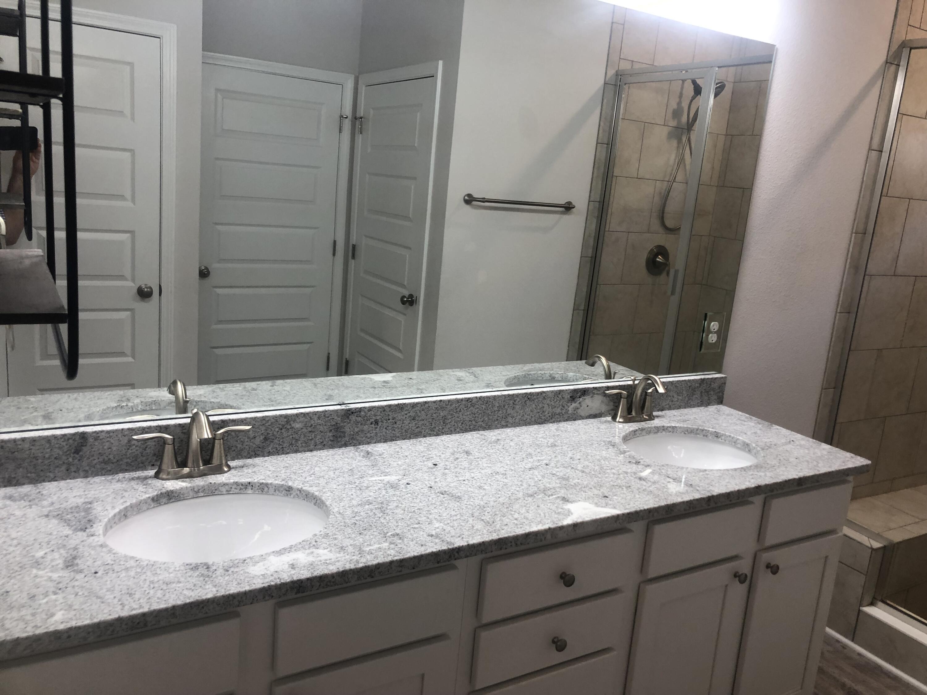 HAMMOCK BAY - FIREFLY - Residential Lease