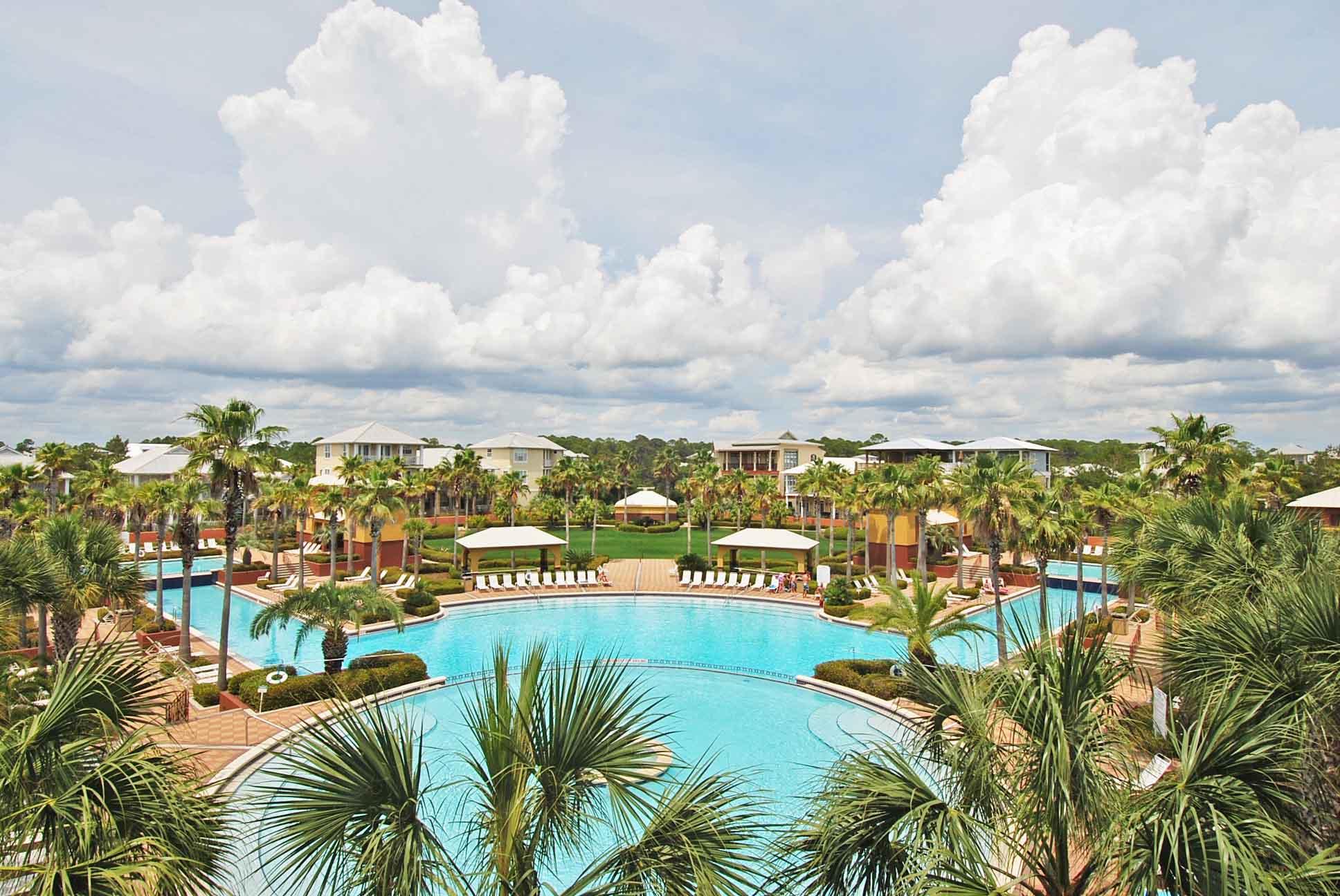 VILLAS AT SEACREST BEACH - Residential