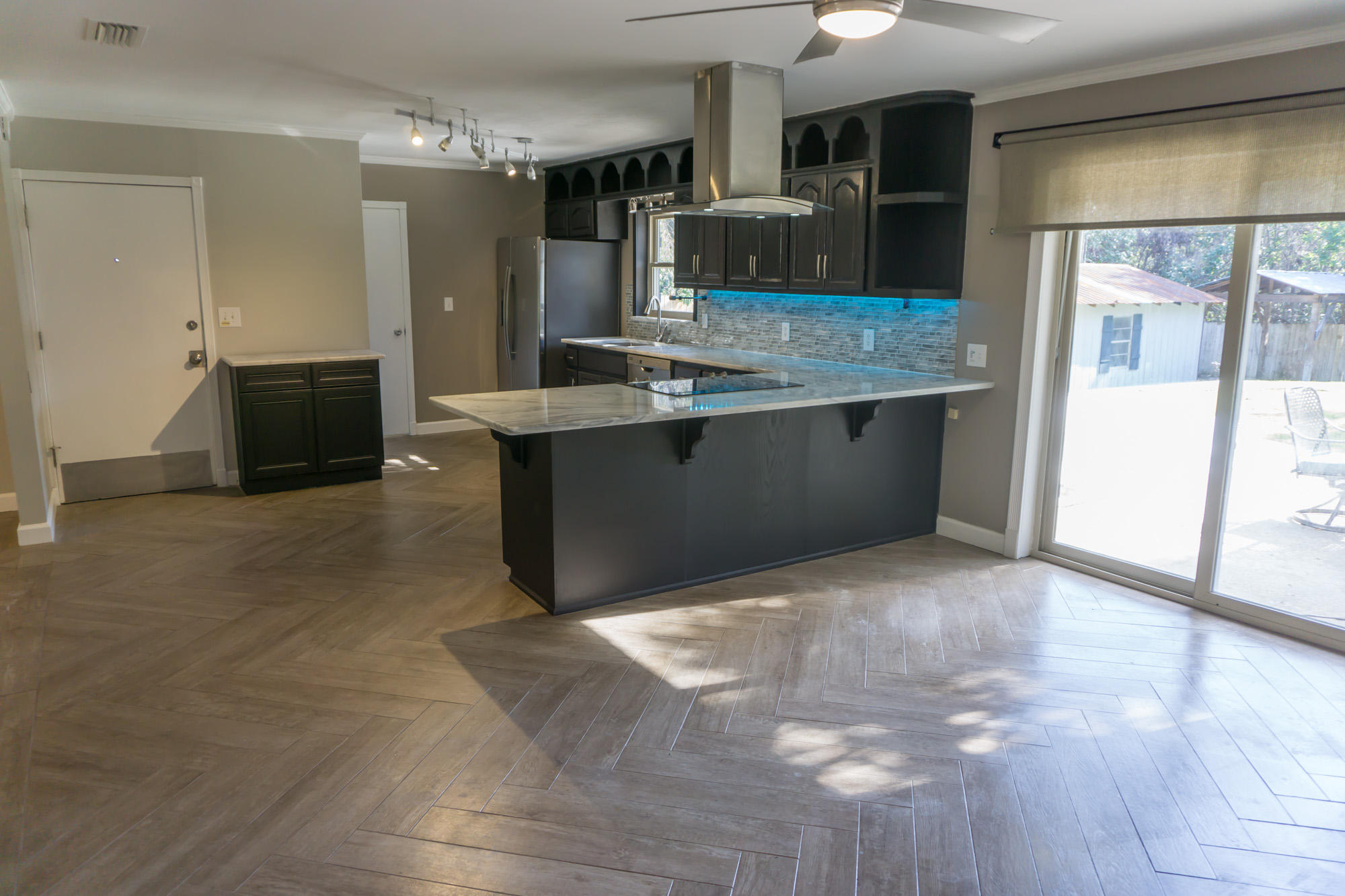 EASTWOOD 6TH ADDN - Residential