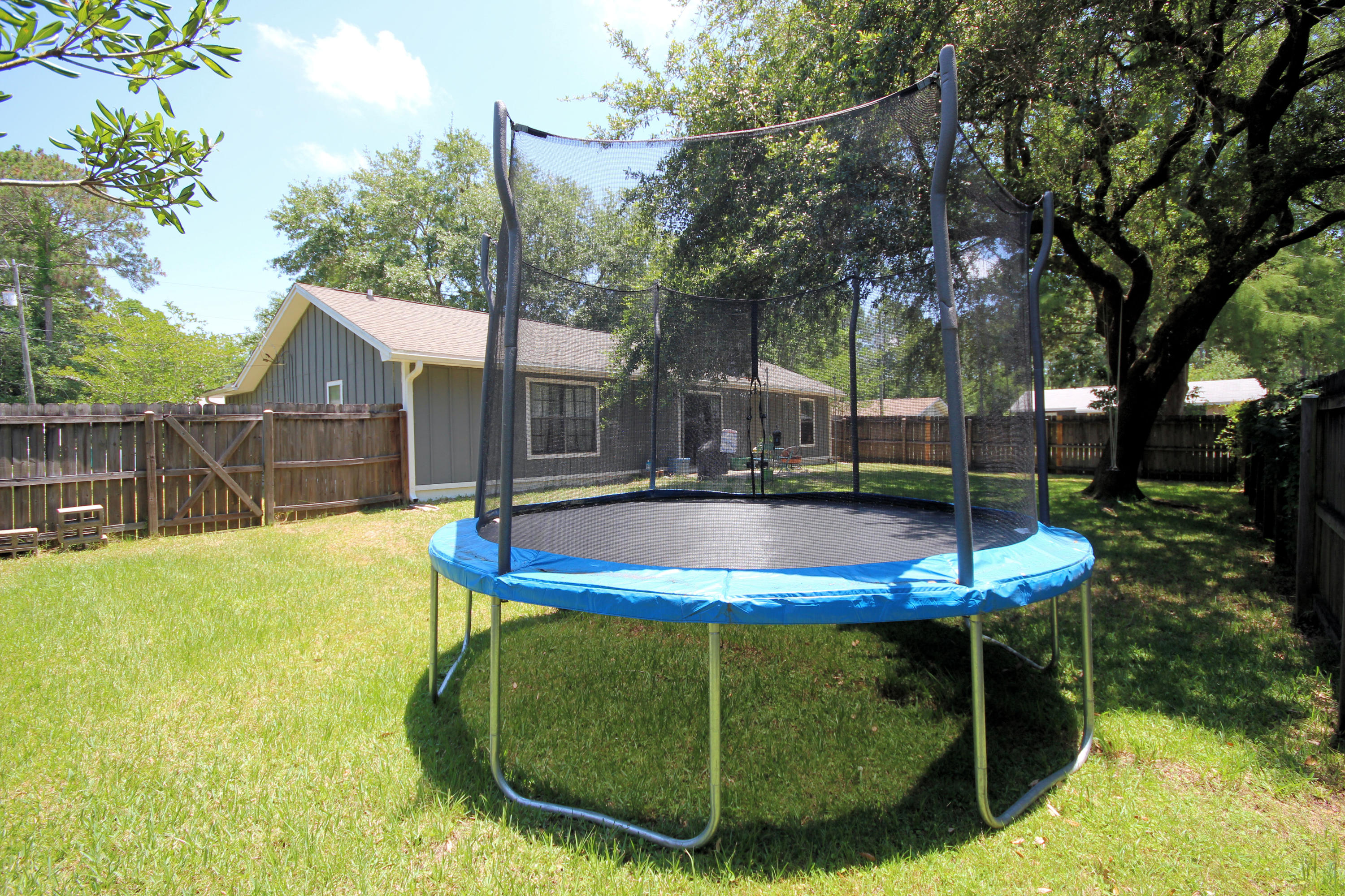 PINE MEADOWS 2ND ADDN - Residential