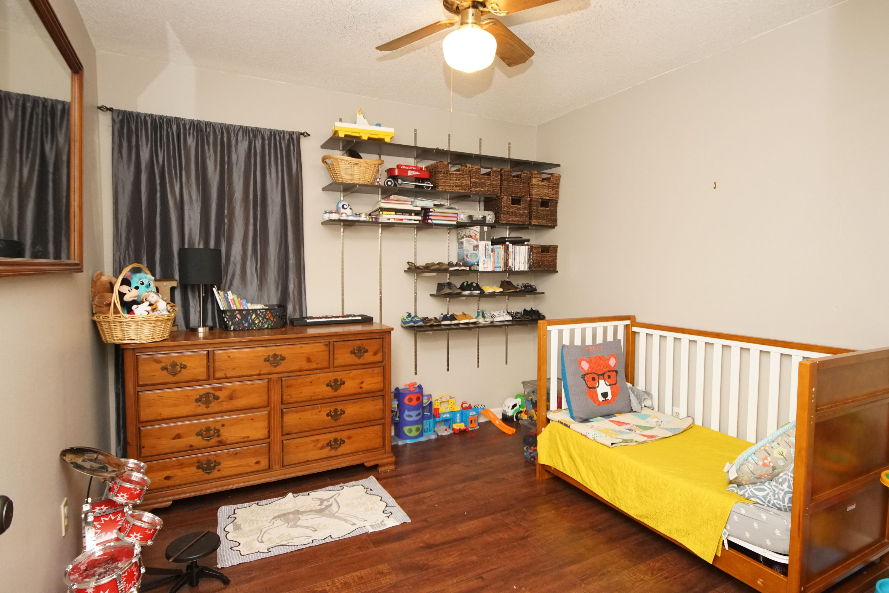 PINE MEADOWS 2ND ADDN - Residential