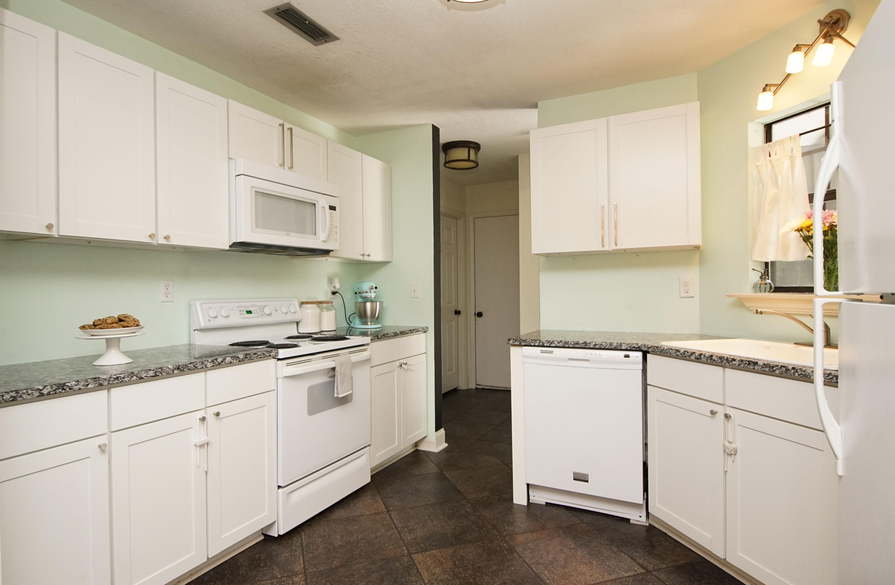 PINE MEADOWS 2ND ADDN - Residential