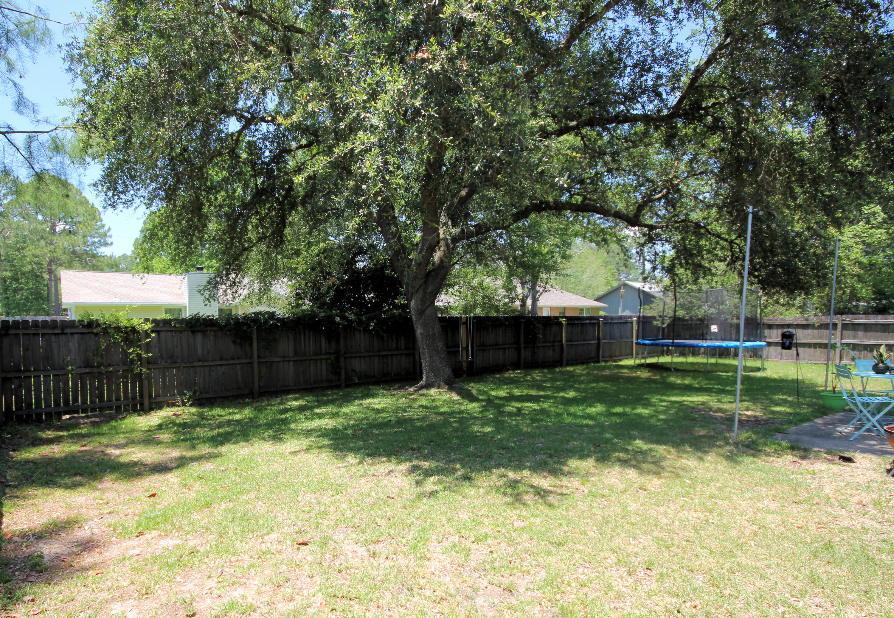 PINE MEADOWS 2ND ADDN - Residential