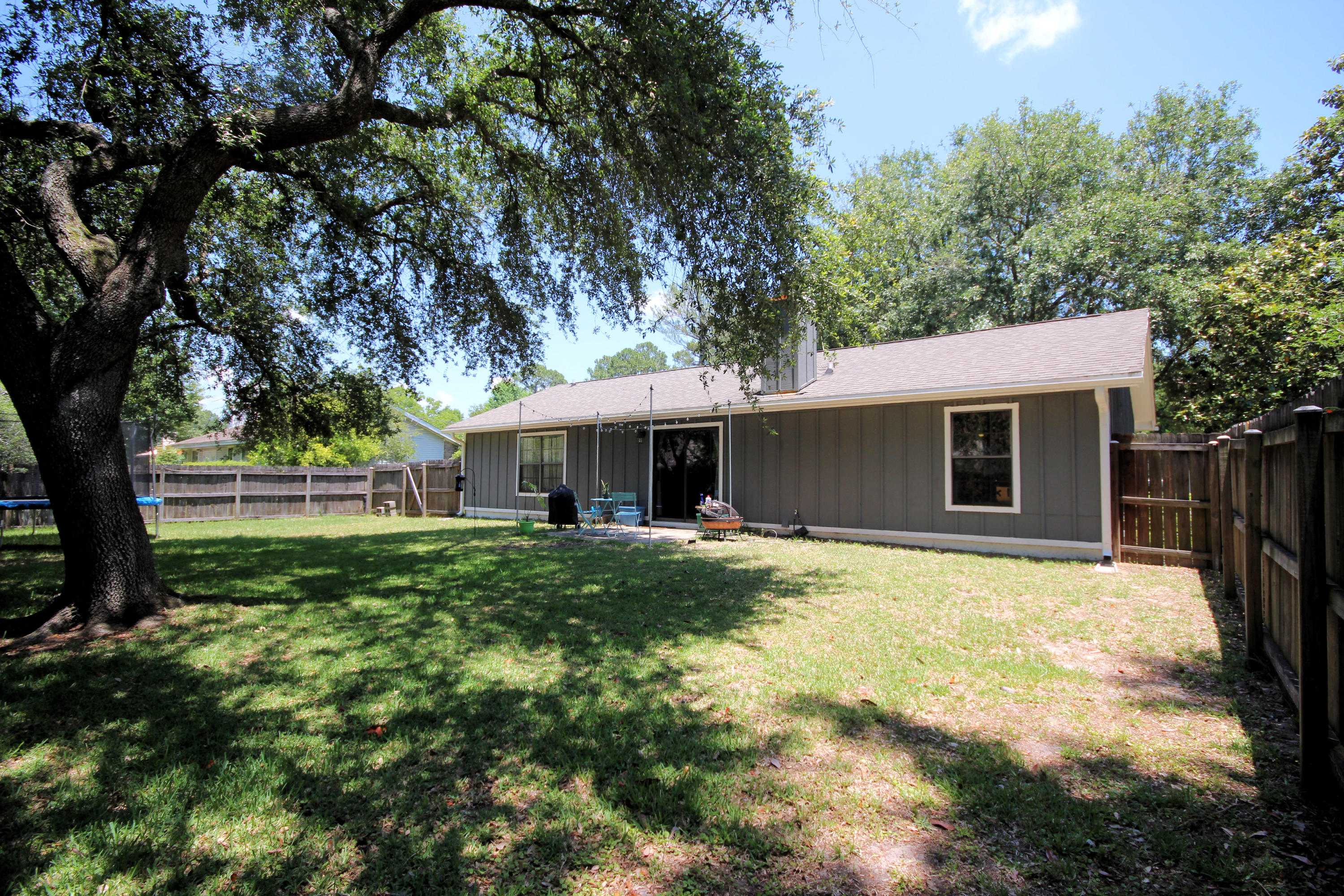 PINE MEADOWS 2ND ADDN - Residential