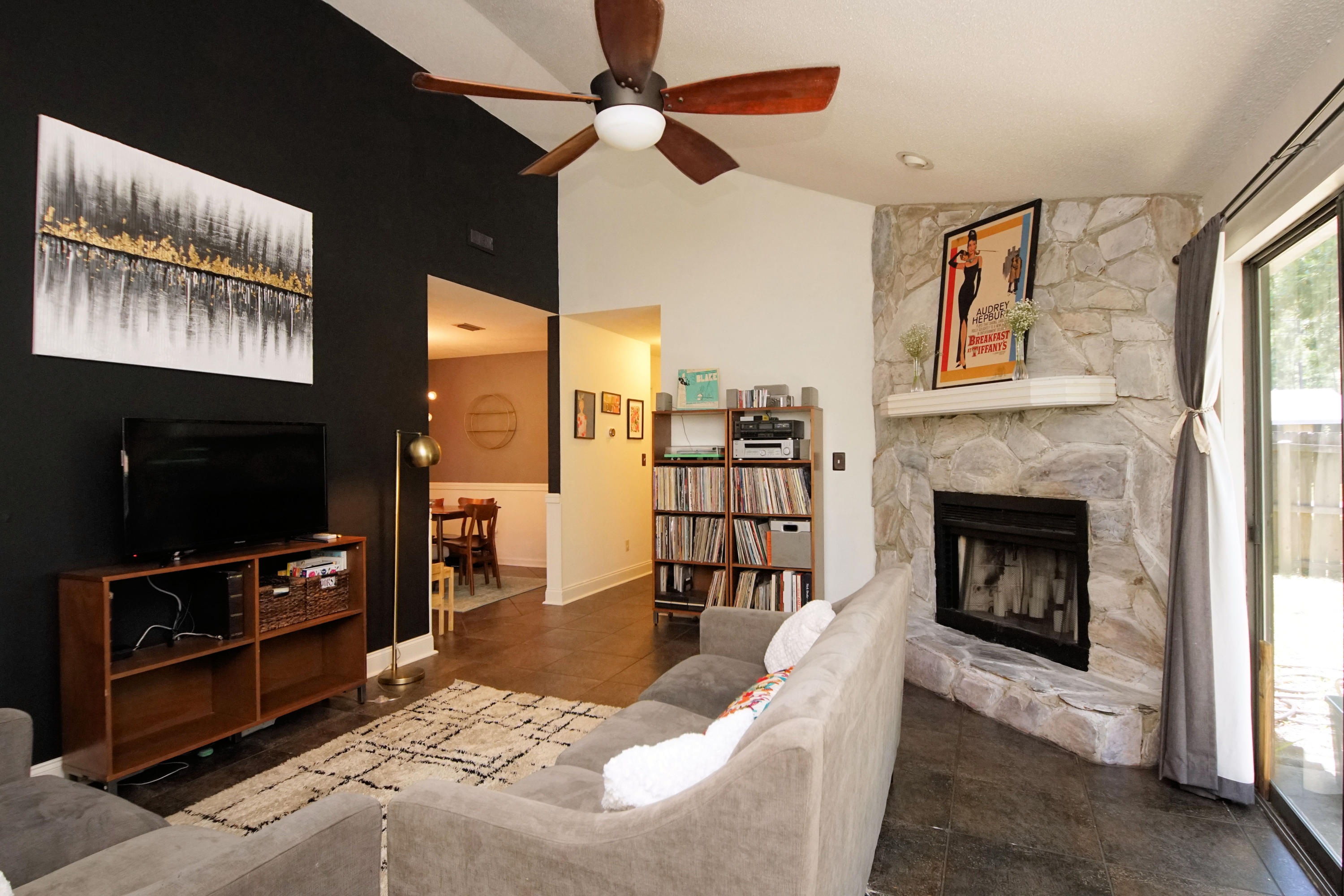 PINE MEADOWS 2ND ADDN - Residential