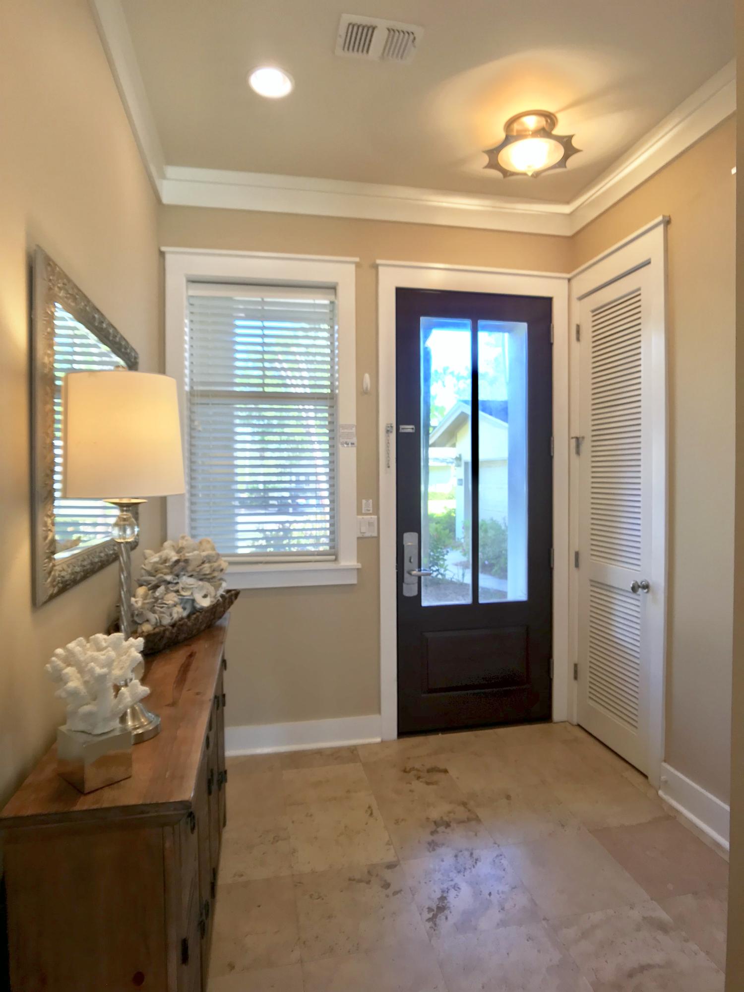 MAGNOLIA BAY - Residential