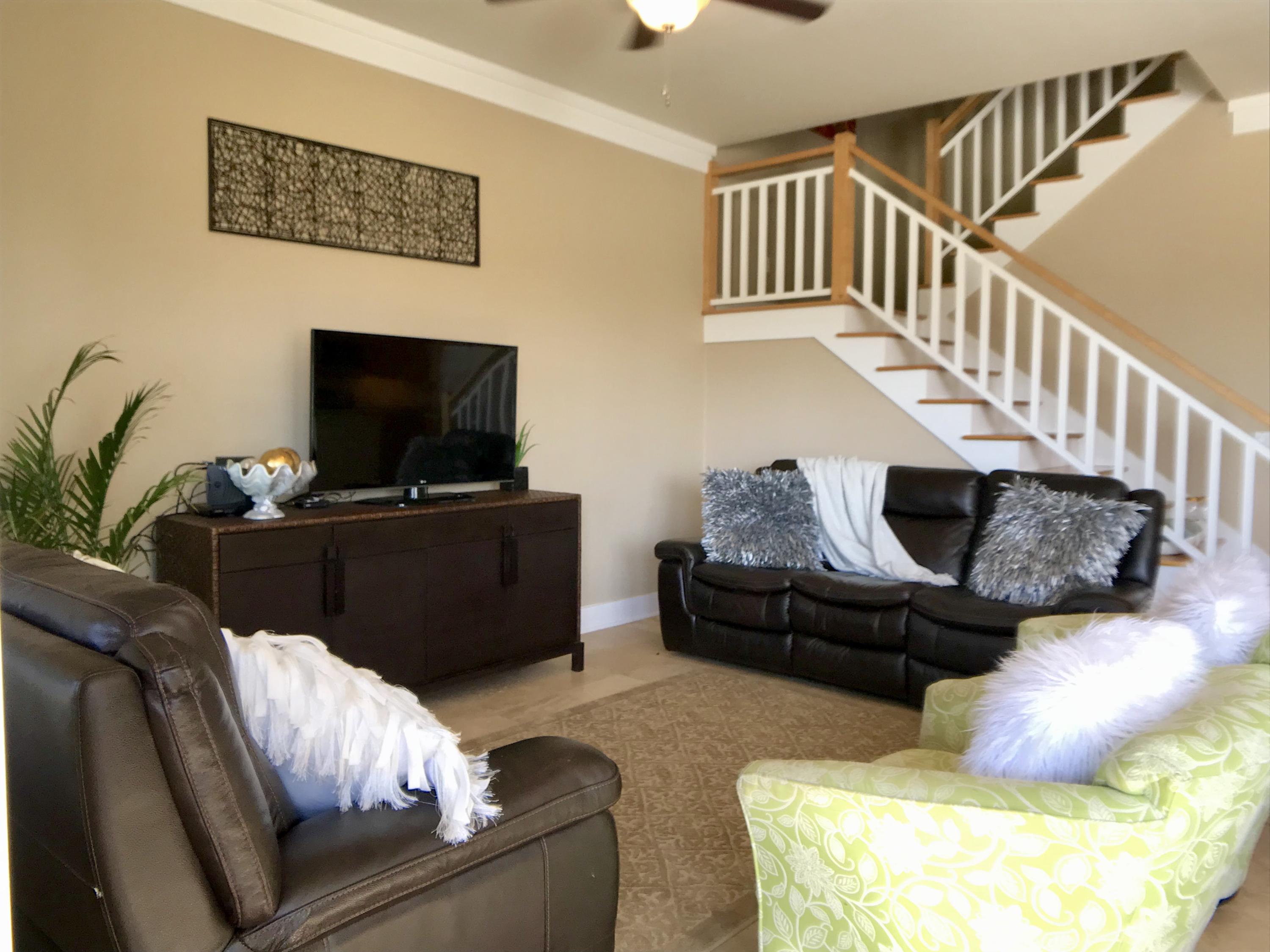 MAGNOLIA BAY - Residential