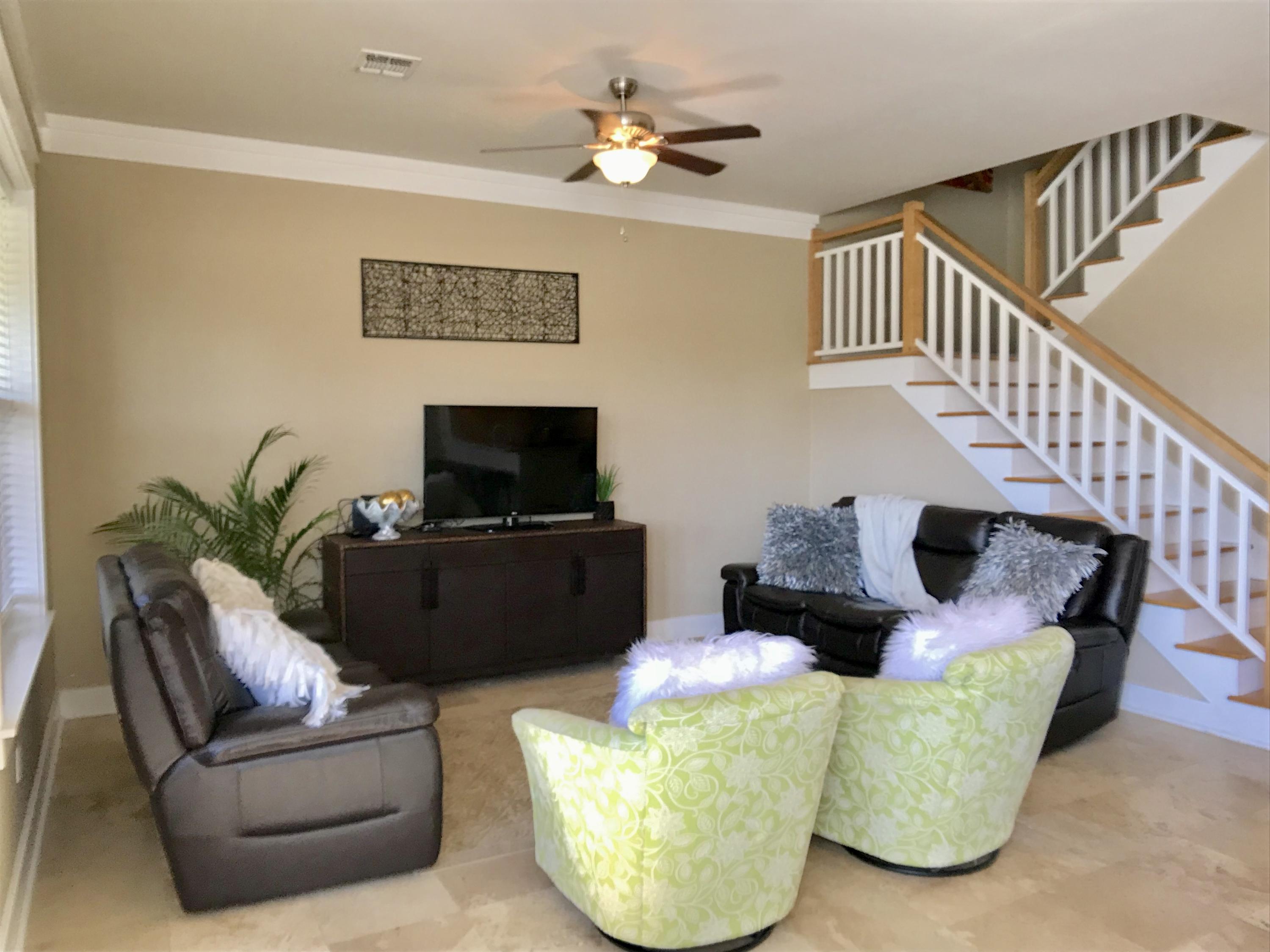 MAGNOLIA BAY - Residential